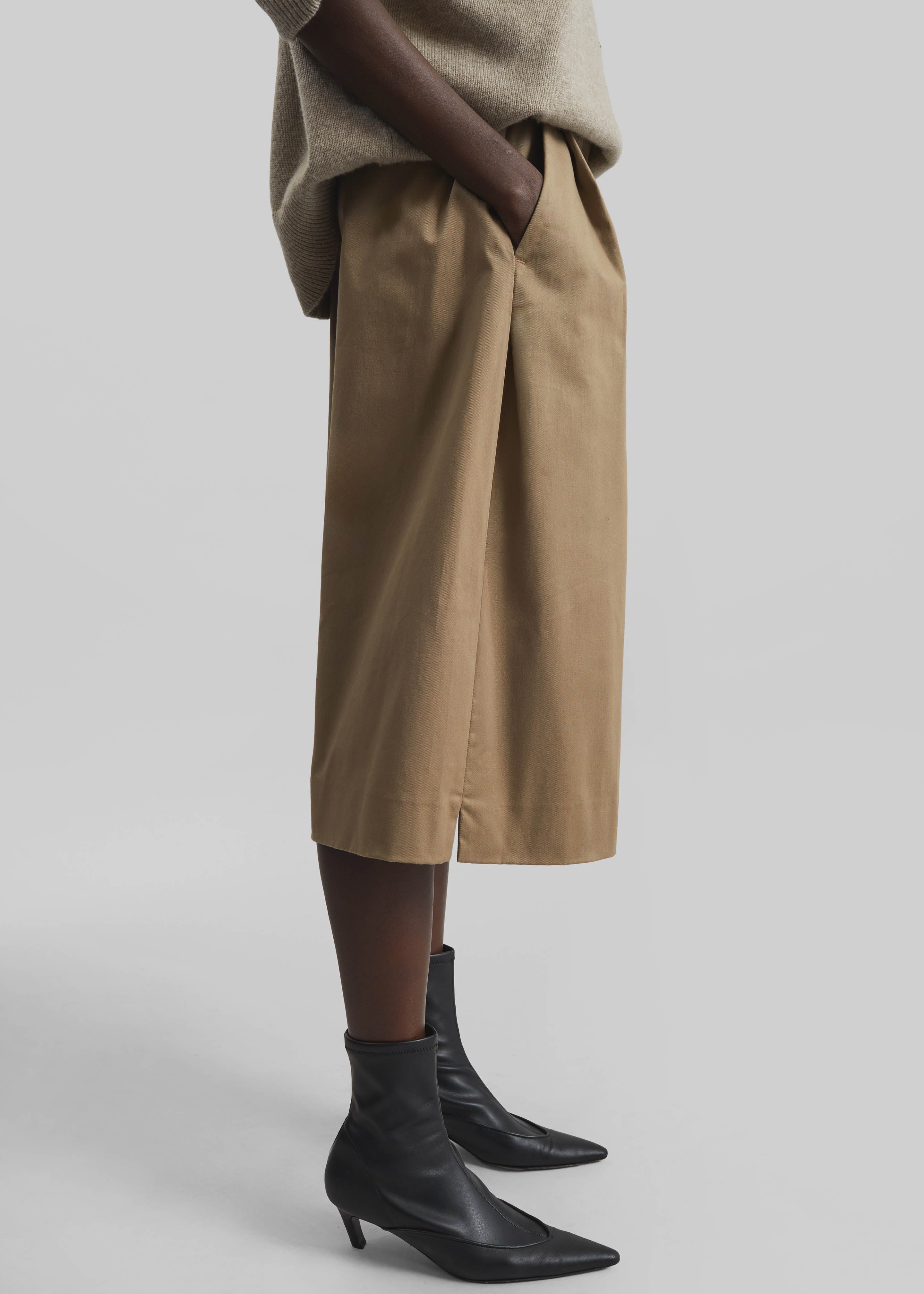 TheLatest Dakota Bermuda Shorts - Cognac - 4