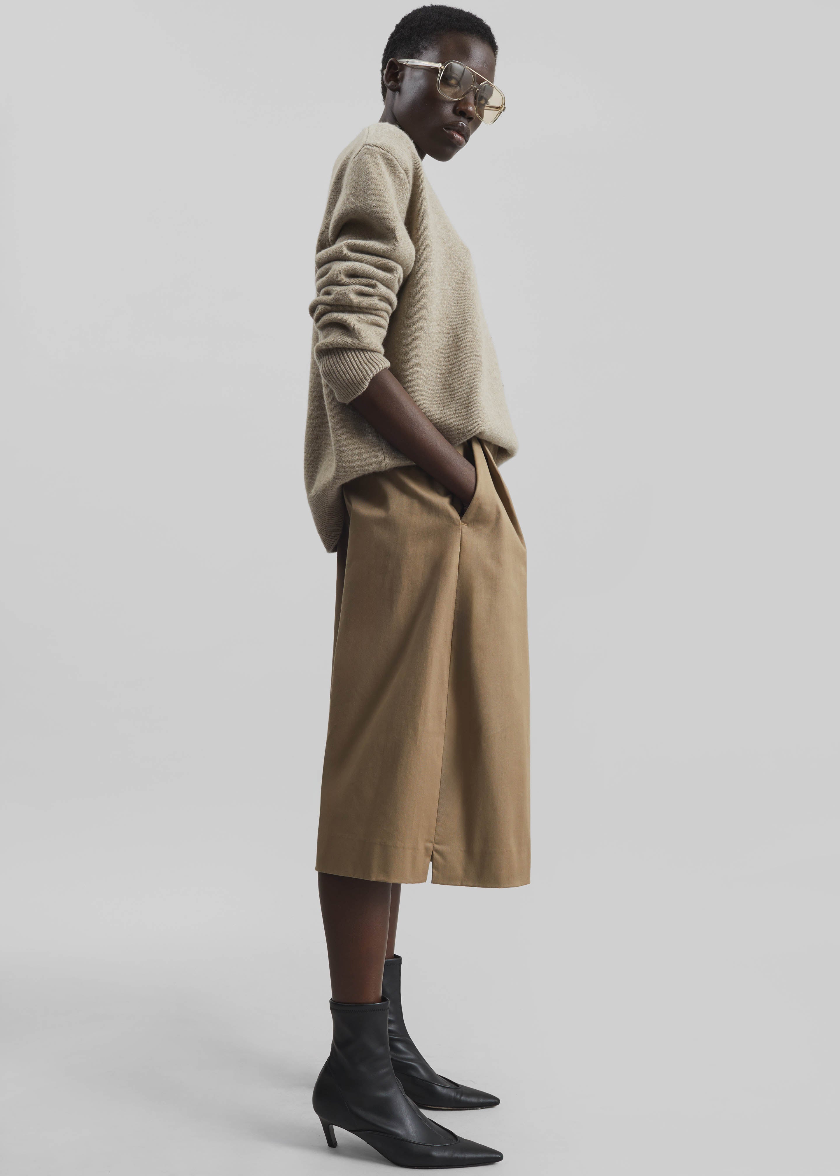 TheLatest Dakota Bermuda Shorts - Cognac - 3