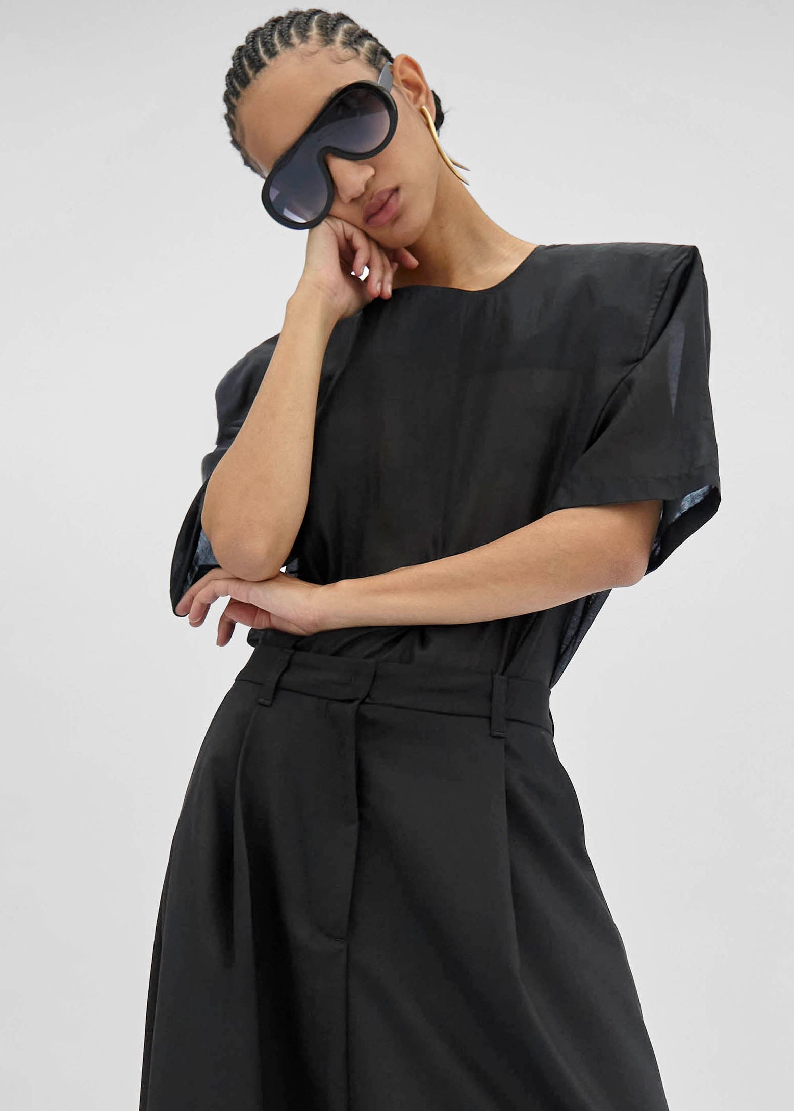 TheLatest Dean Top - Black - 1