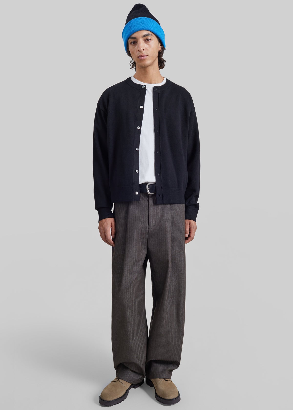 Shop the look image for Cardigan Tino à col rond - Noir