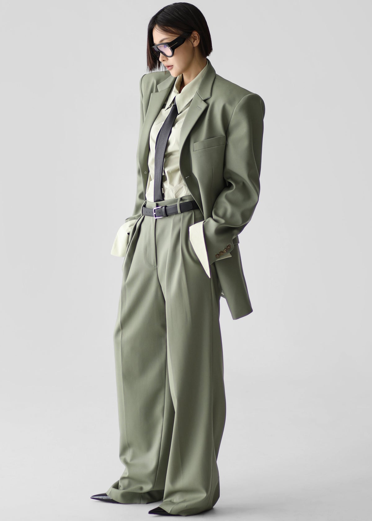 Trosa Straight Trousers - Pale Olive - 5