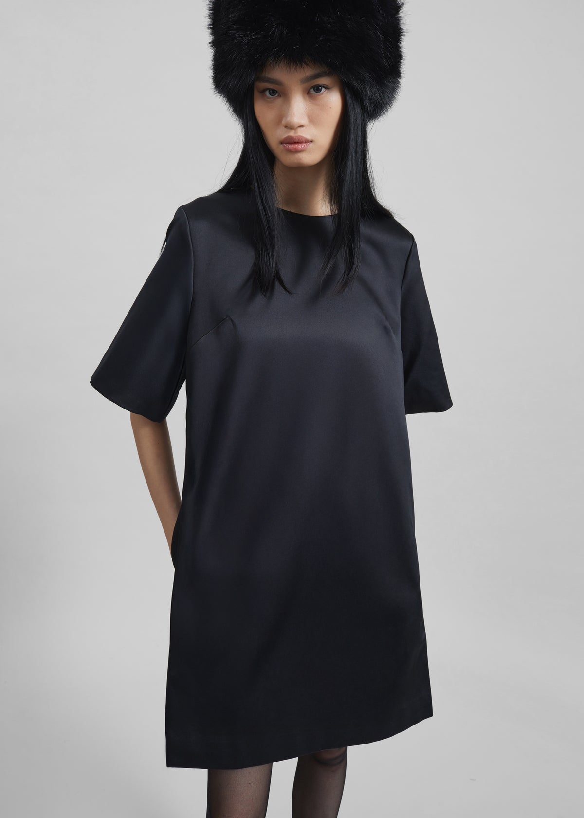 Umea Faux Fur Hat - Black - 8