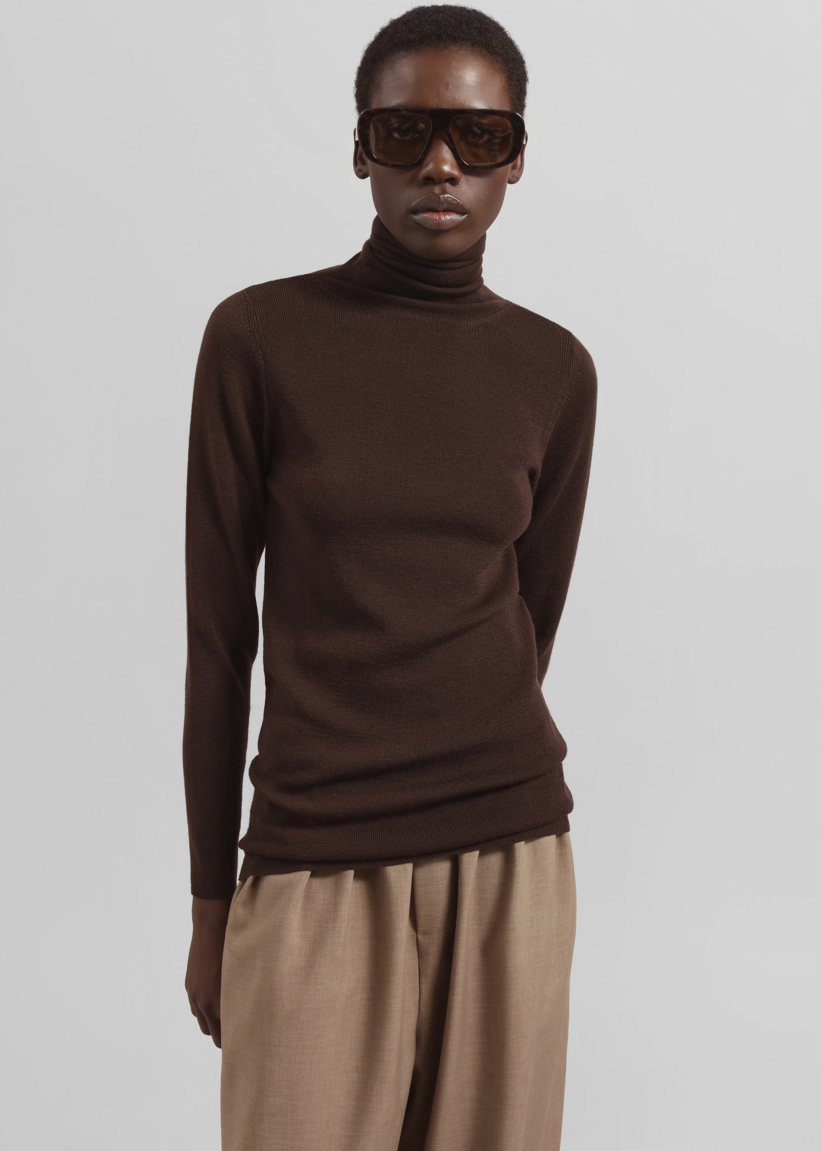 Utica Thin Turtleneck Sweater - Brown - 3