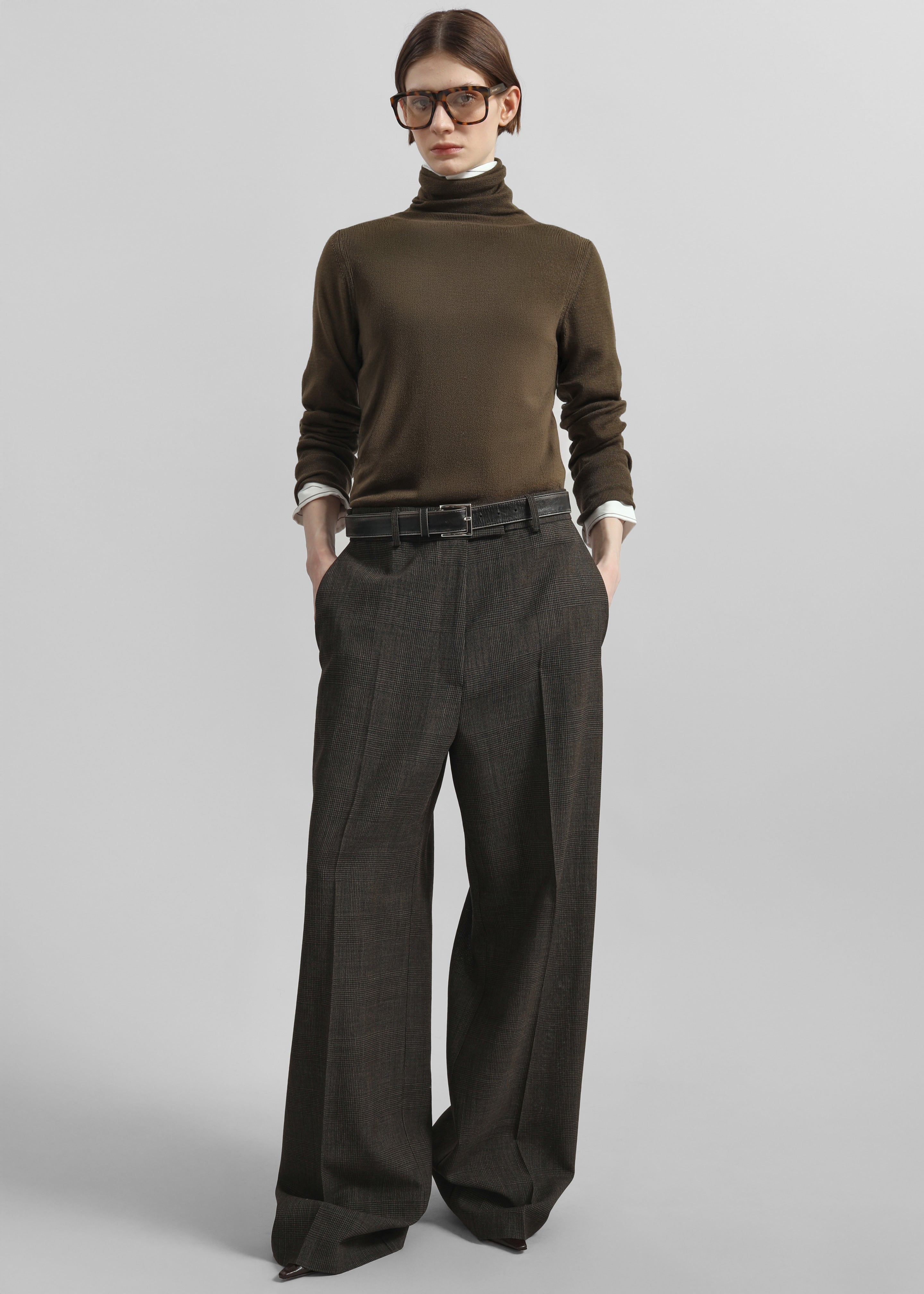 Utica Thin Turtleneck Sweater - Olive - 3