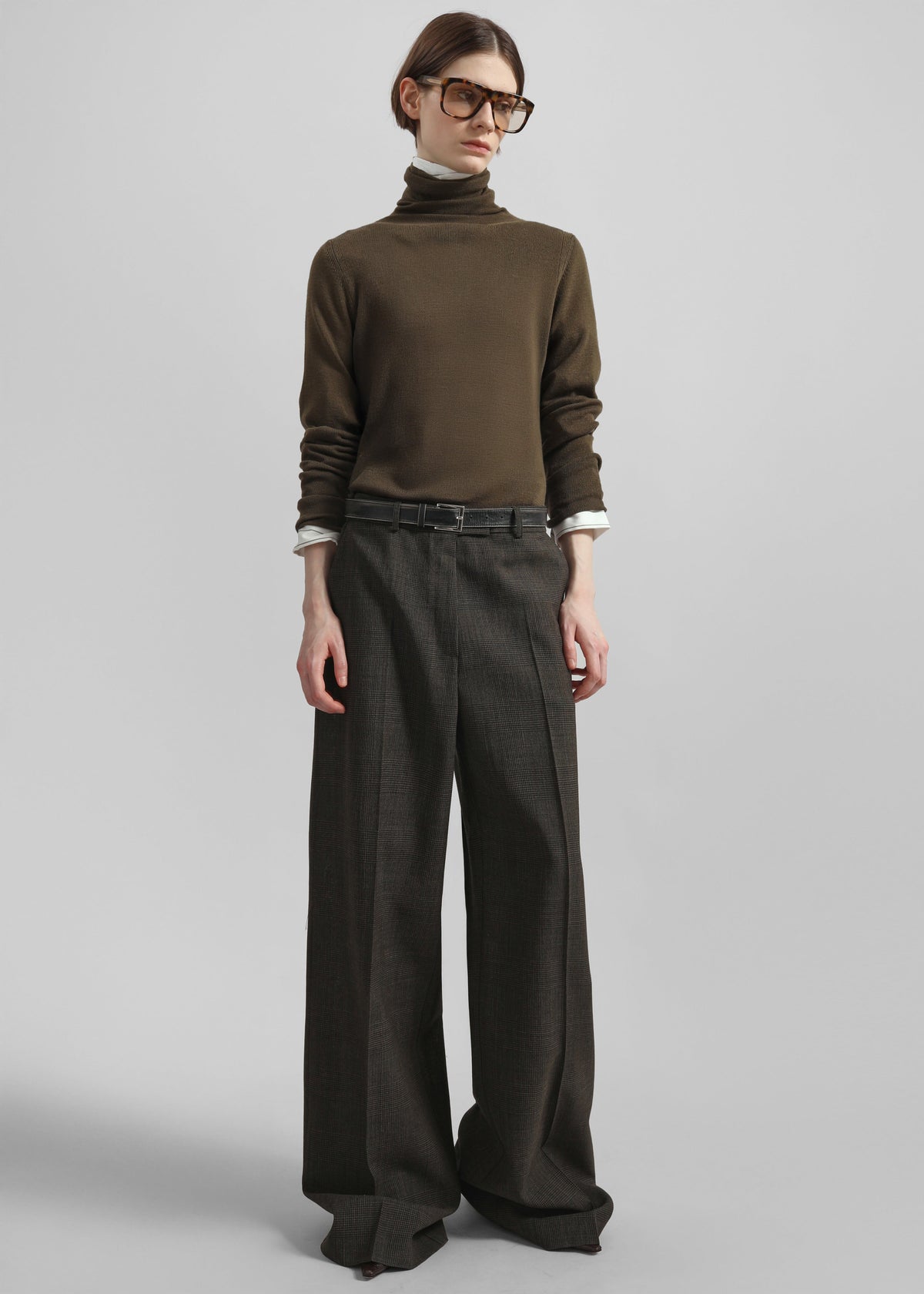 Utica Thin Turtleneck Sweater - Olive - 4
