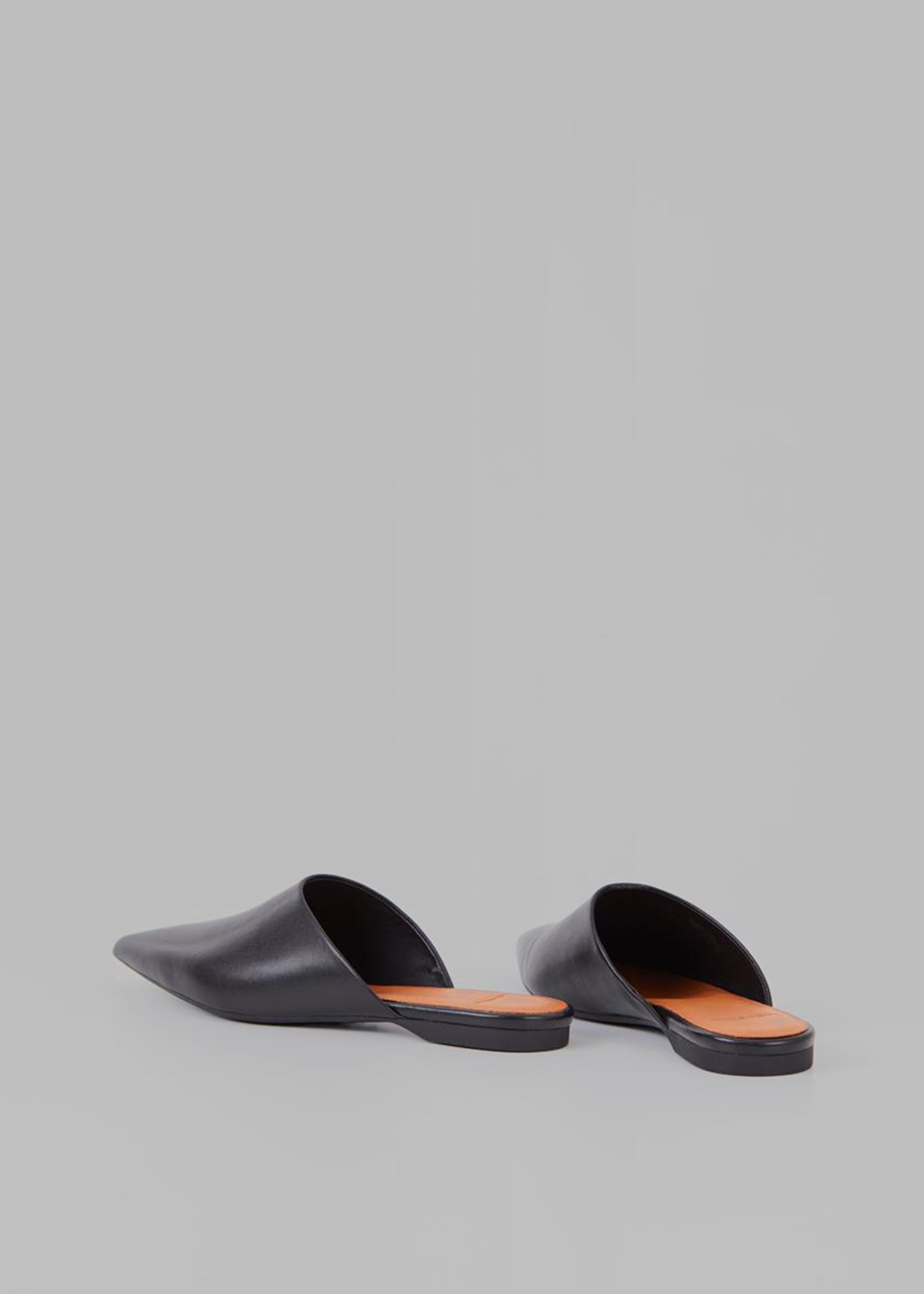 Vagabond Hermine Mules Black