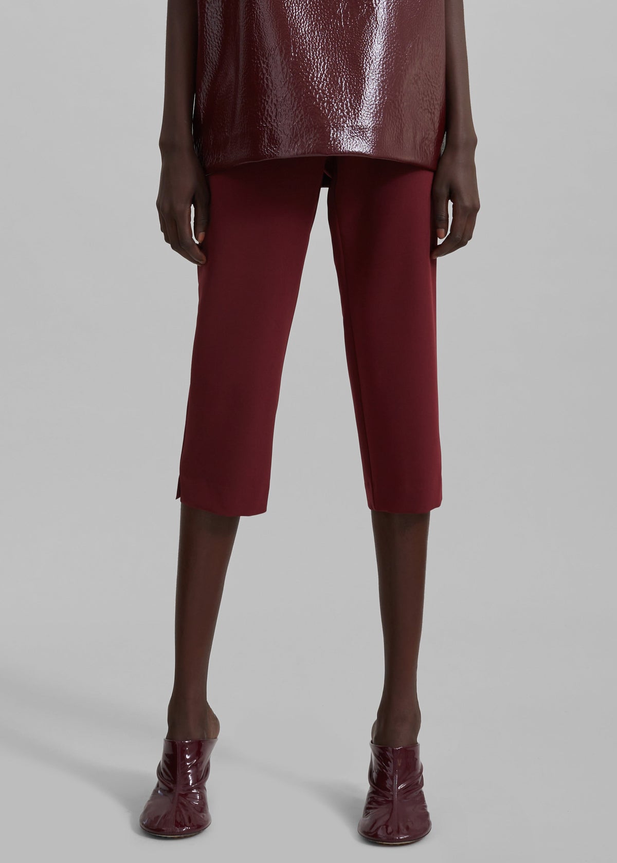 Valentina Capri Pants - Burgundy - 8