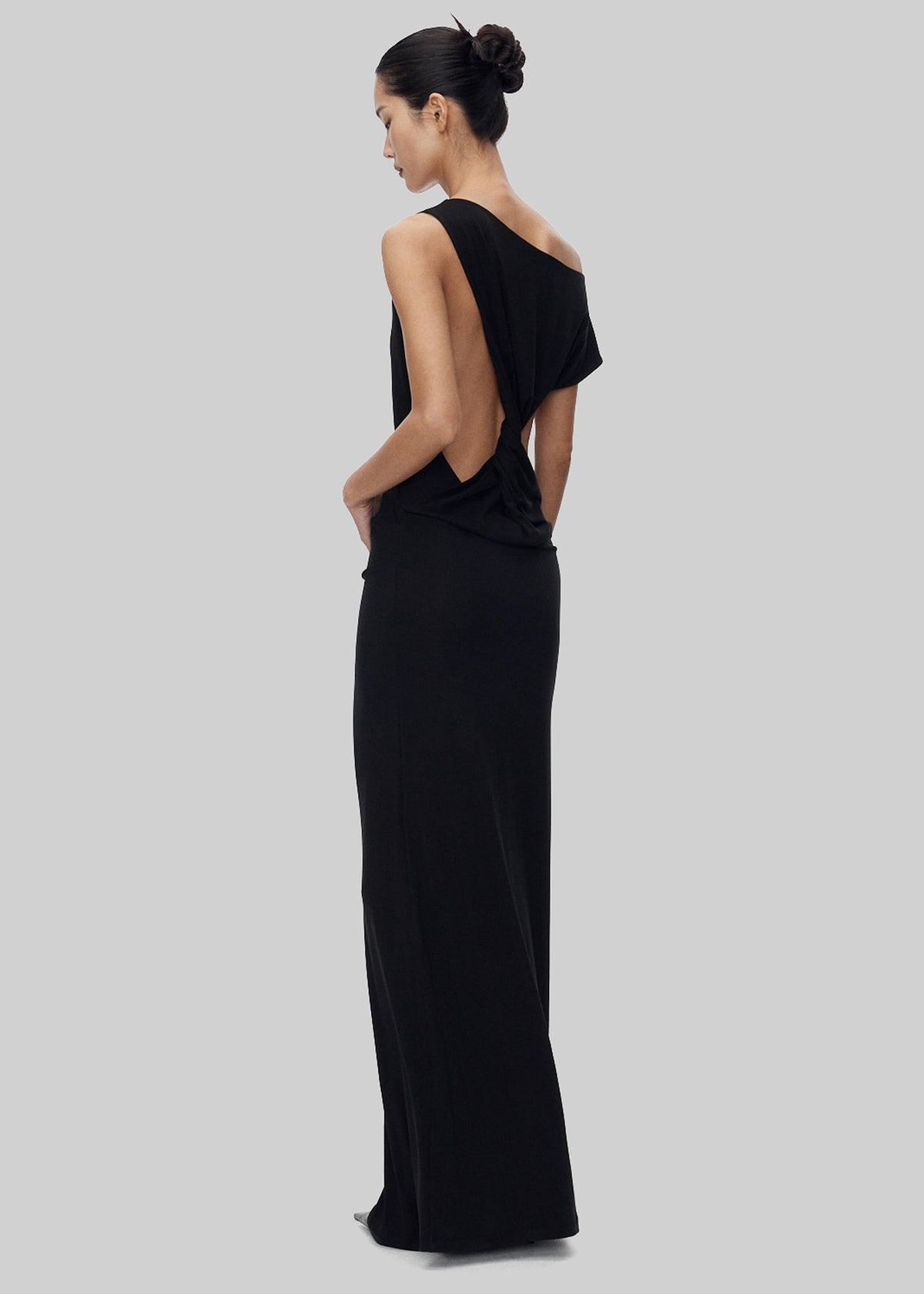 Varena Twisted Cut-Out Maxi Dress - Black - 6