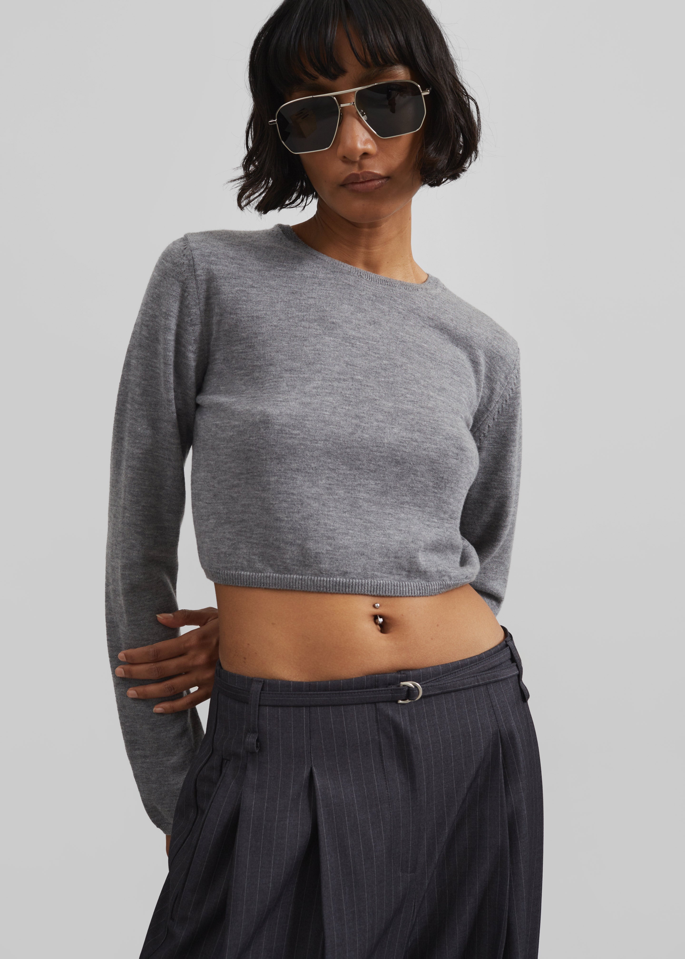 Veer Zip Cropped Sweater - Grey - 3