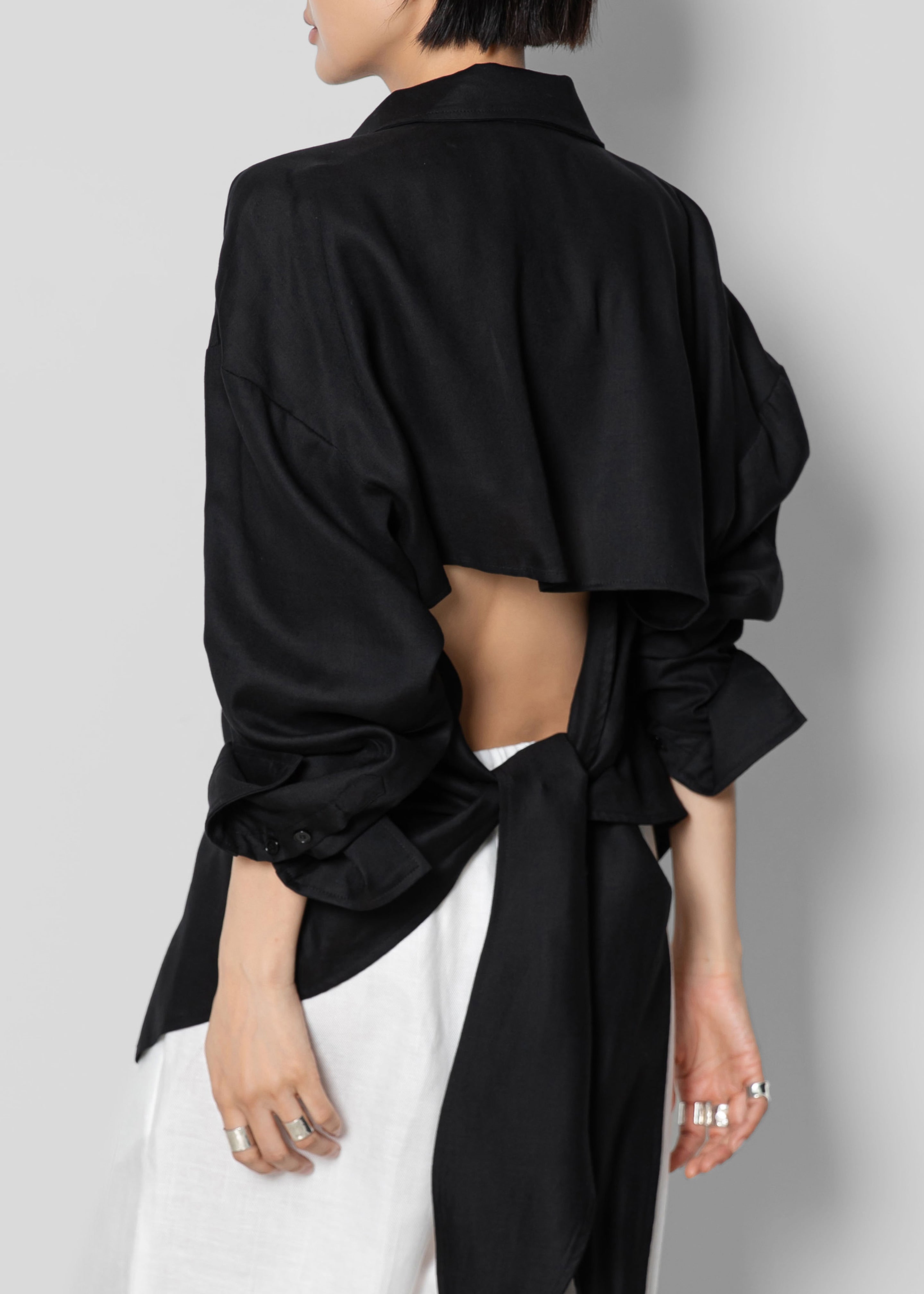Velia Cut-Out Back Shirt - Black - 1