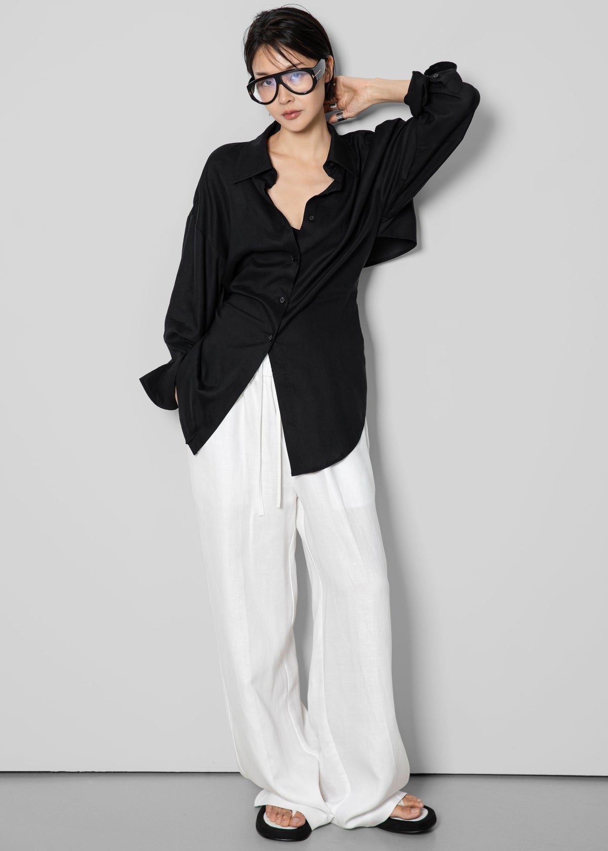Velia Cut-Out Back Shirt - Black - 2