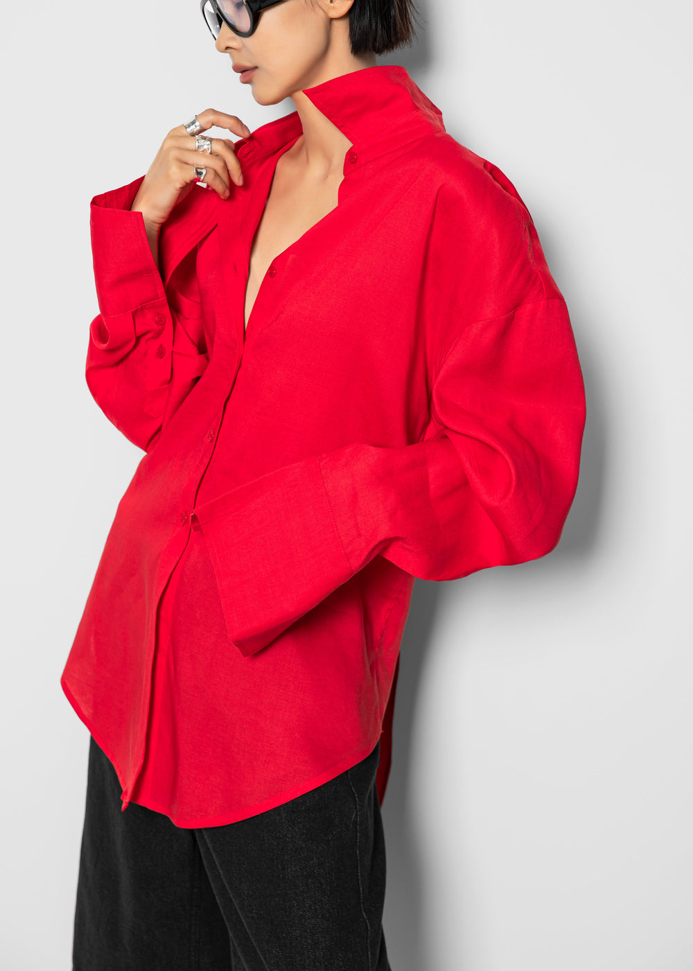 Velia Cut-Out Back Shirt - Red - 1