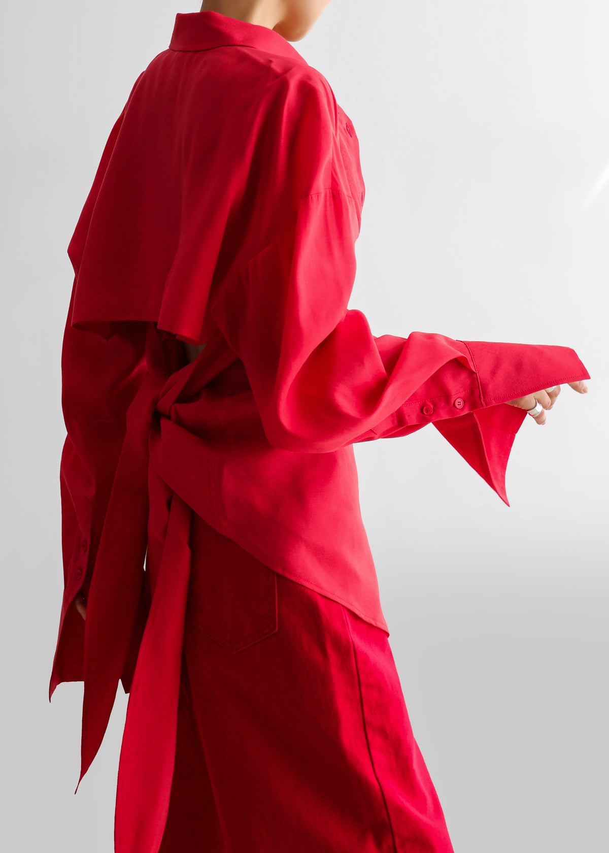 Velia Cut-Out Back Shirt - Red - 9