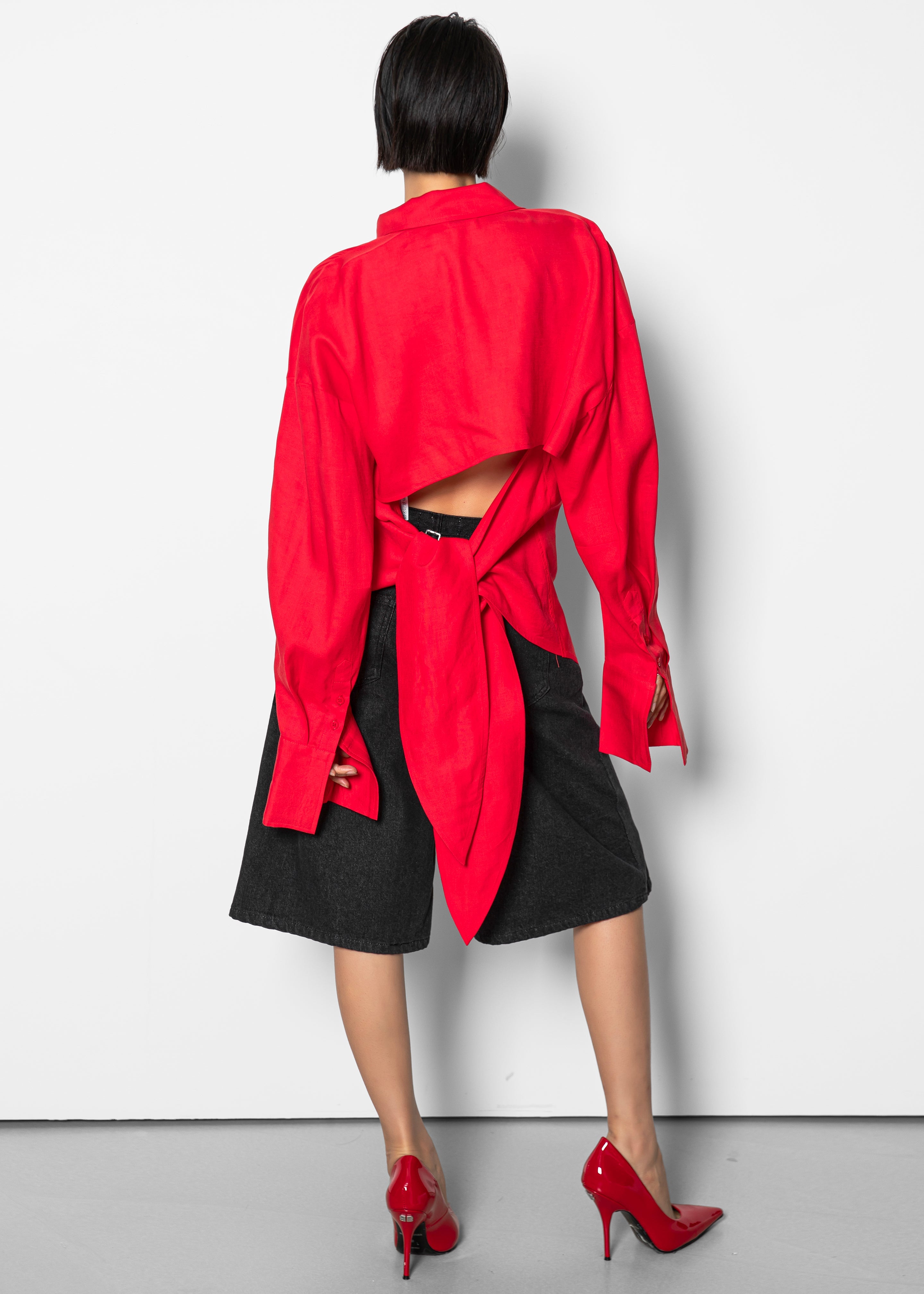 Velia Cut-Out Back Shirt - Red - 11