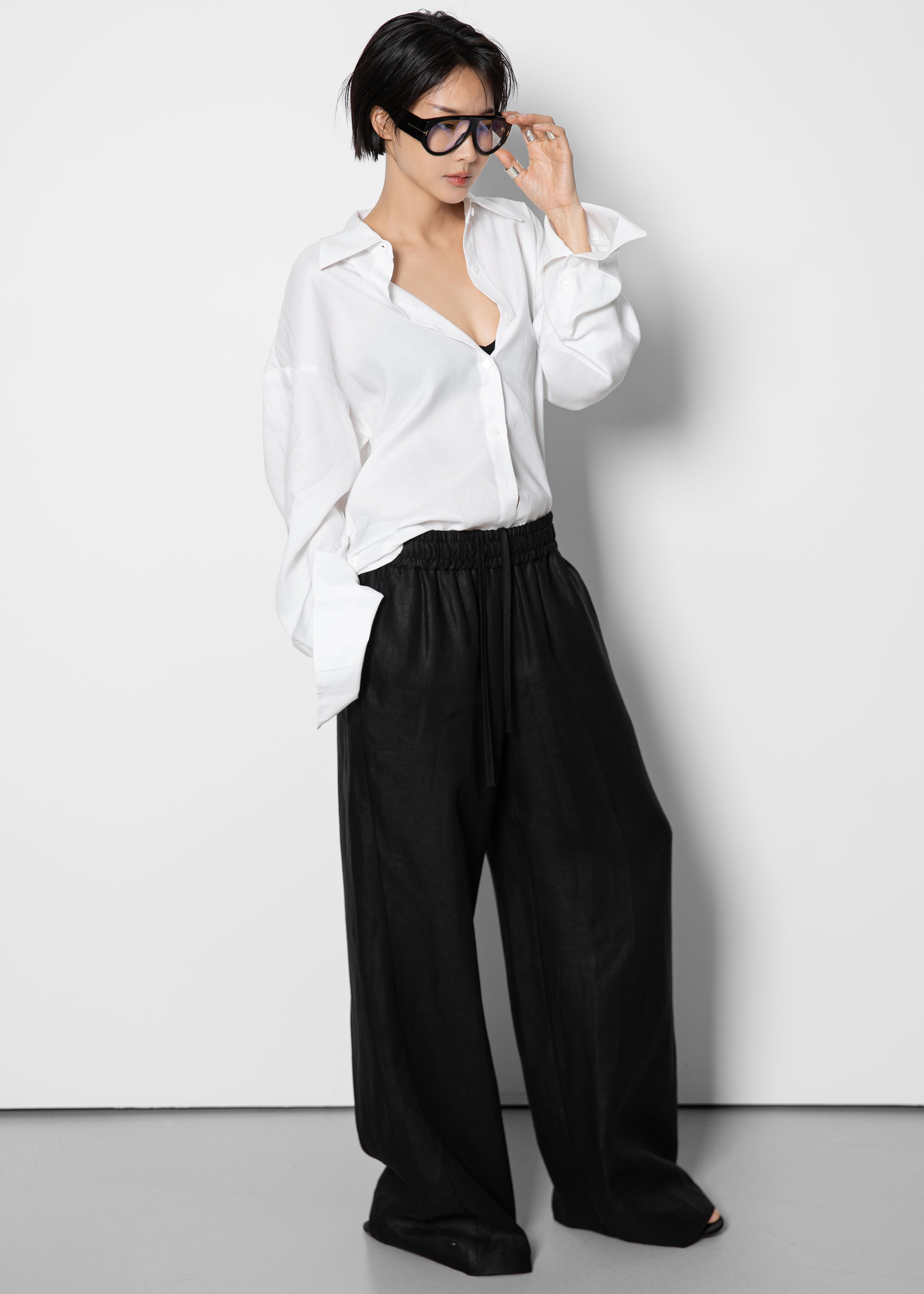 Velia Cut-Out Back Shirt - White - 4