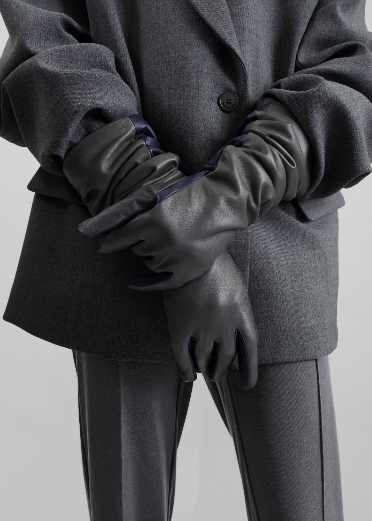 Veneto Bicolor Long Leather Gloves - Dark Grey/Dark Navy
