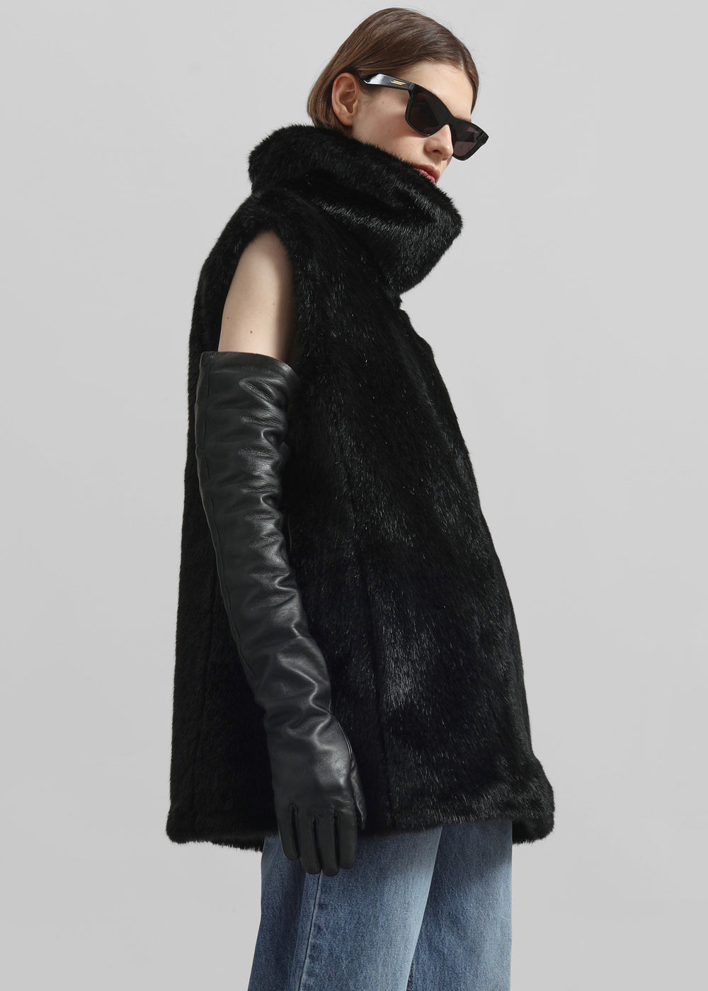 Veneto Long Leather Gloves - Black