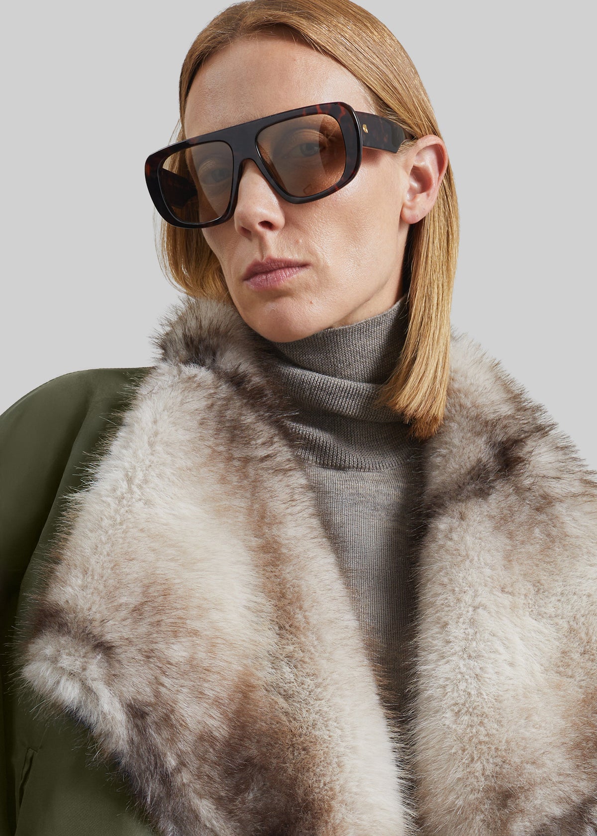 Vera Faux Fur Reversible Short Coat - Beige/Green