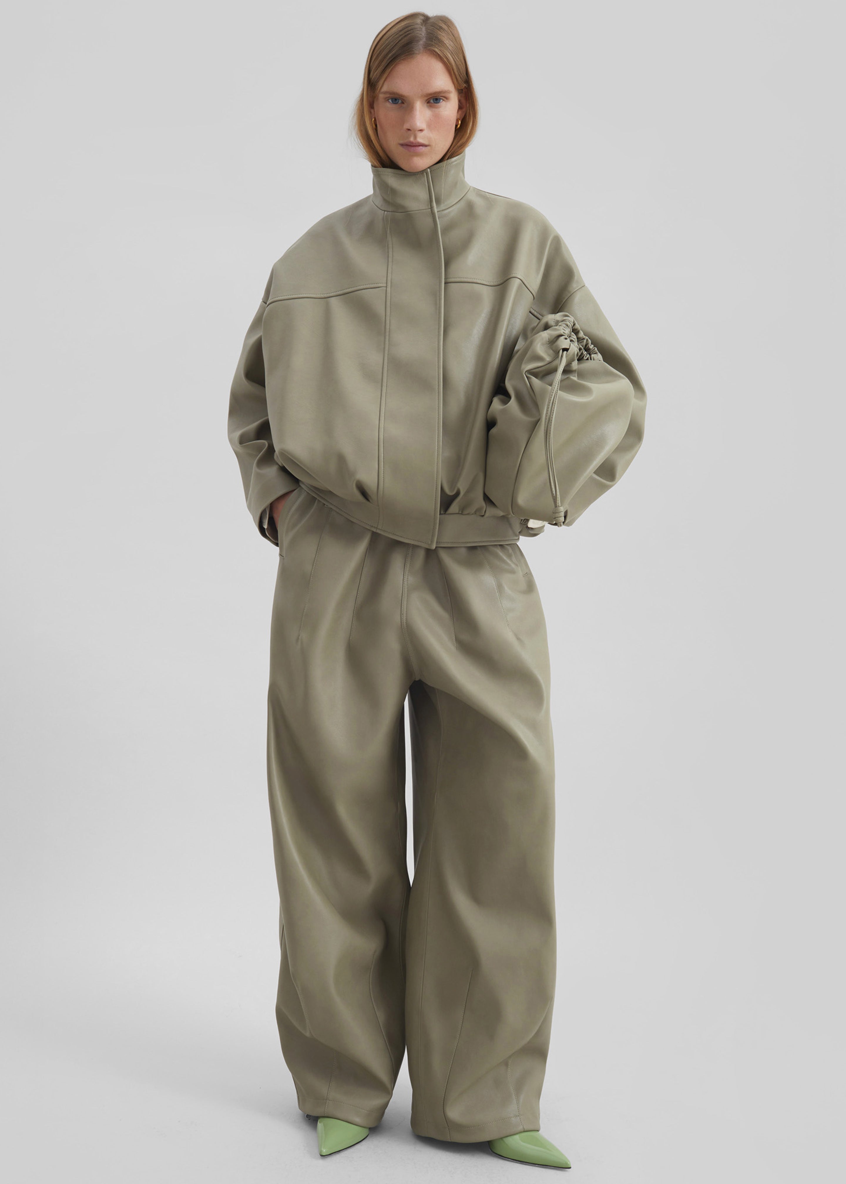 Veren Faux Leather Bomber Jacket - Sage – The Frankie Shop Europe