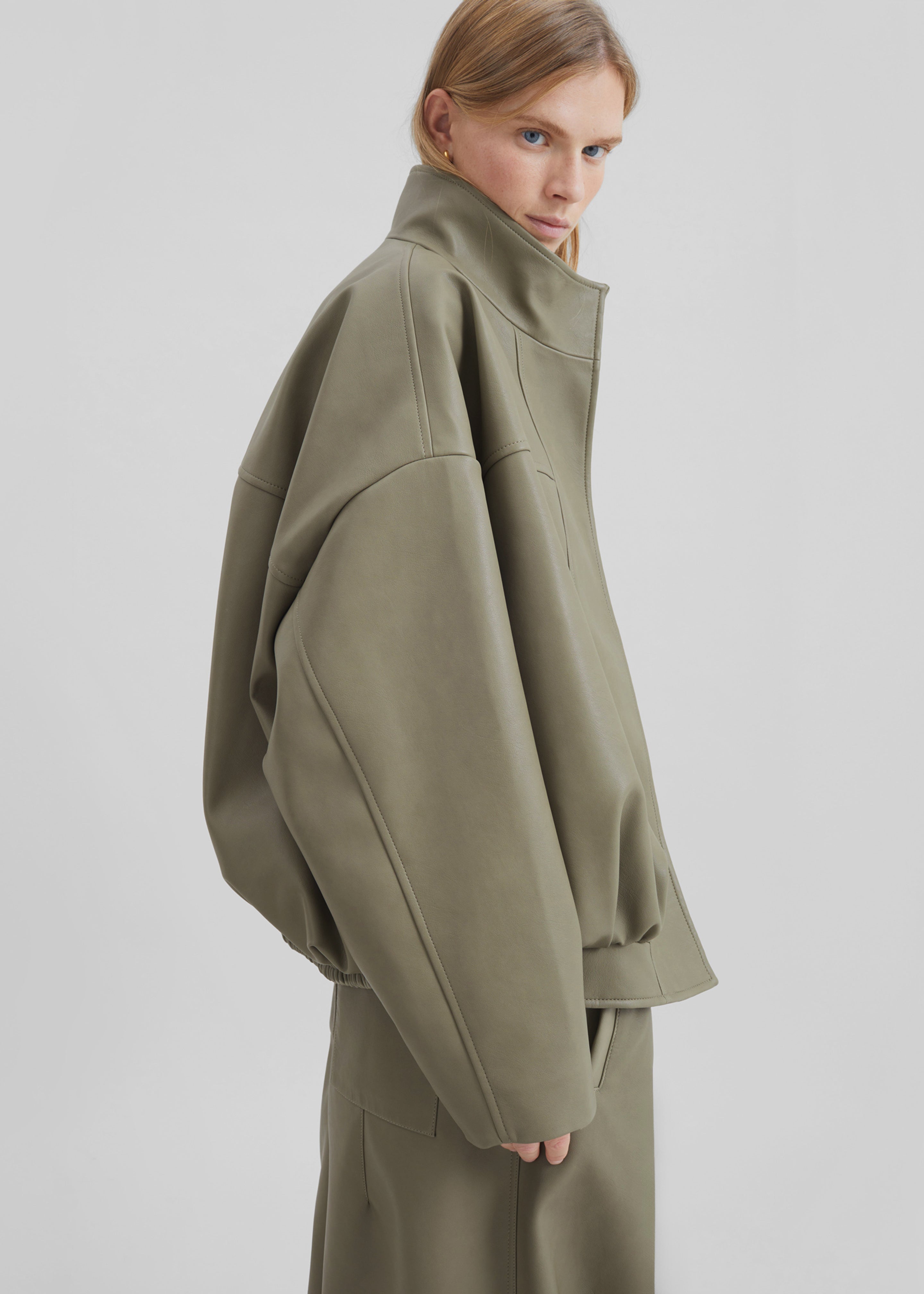 Veren Faux Leather Bomber Jacket - Sage – The Frankie Shop Europe