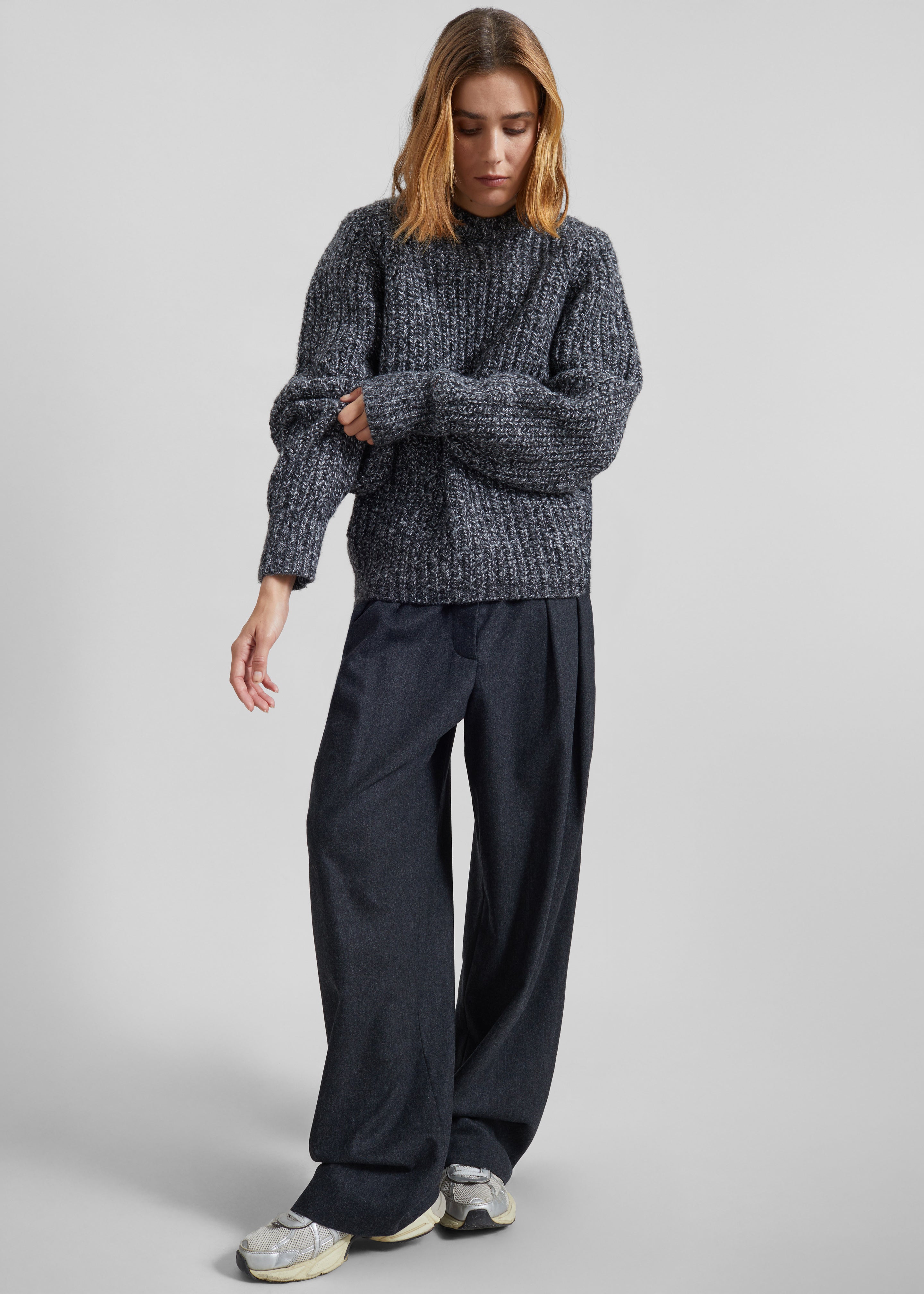 Vezia Chunky Knit Sweater - Dark Grey Melange - 1