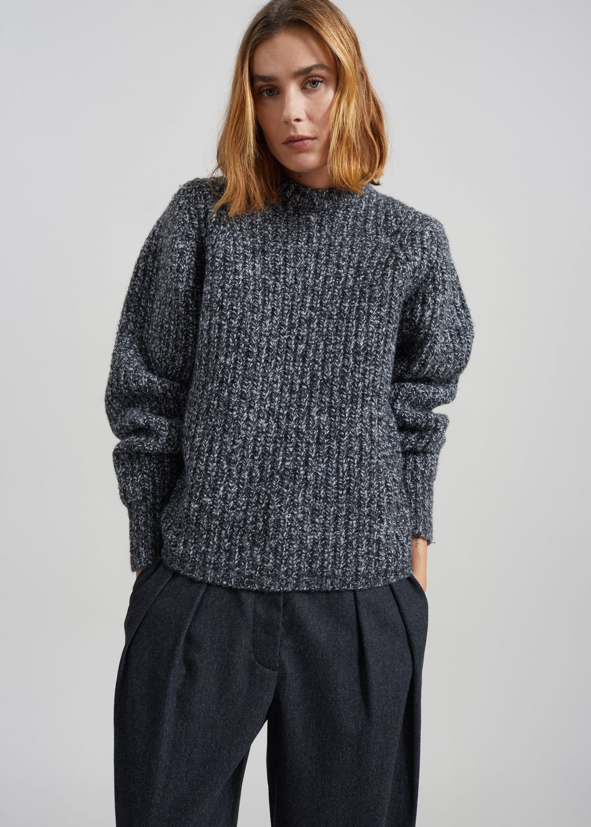 Vezia Chunky Knit Sweater - Dark Grey Melange - 3