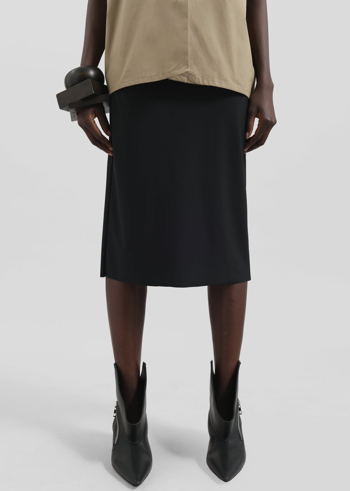 Viera Midi Skirt - Black - 5