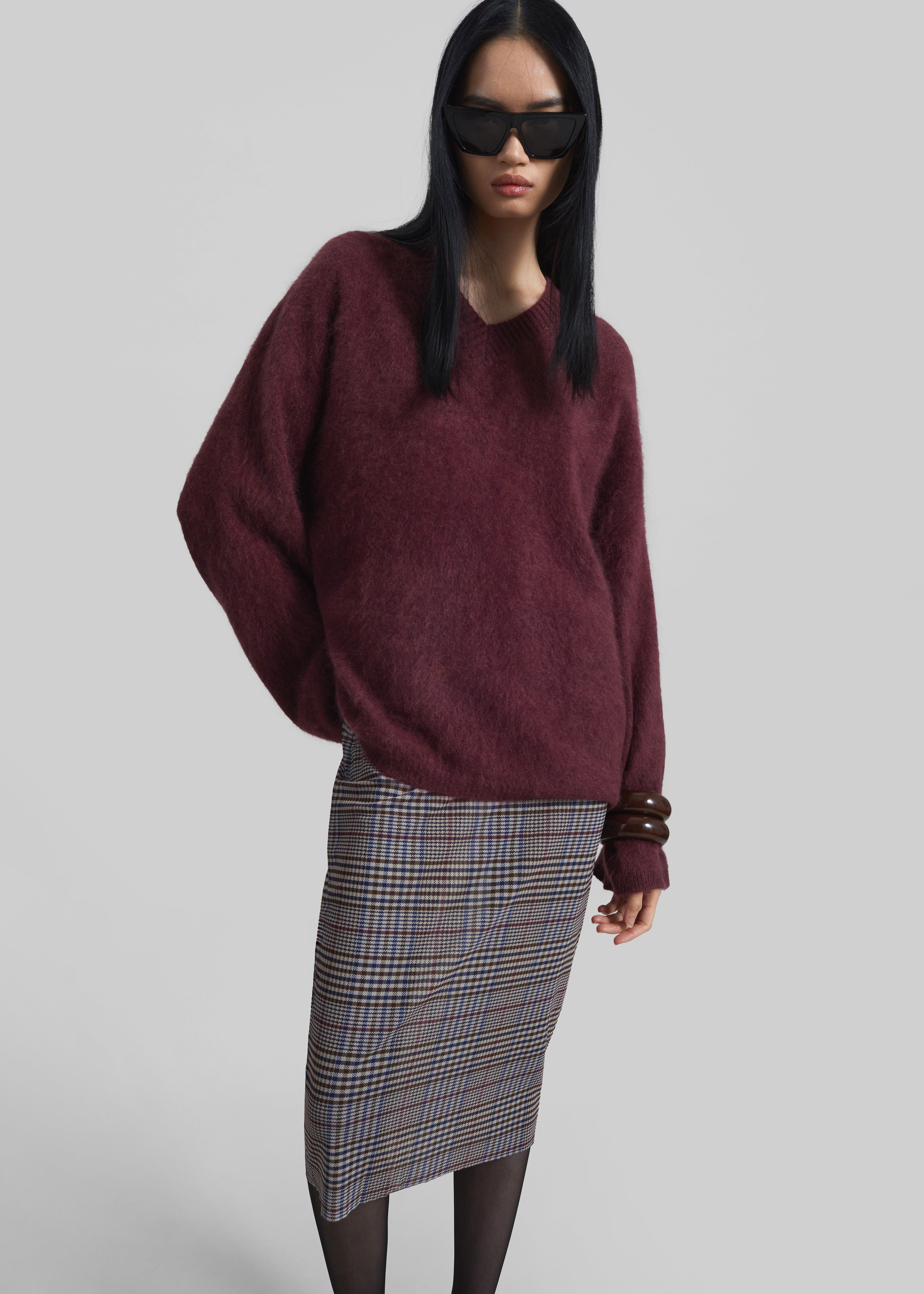 Vilhena Wool Fuzzy V-Neck Sweater - Burgundy - 8