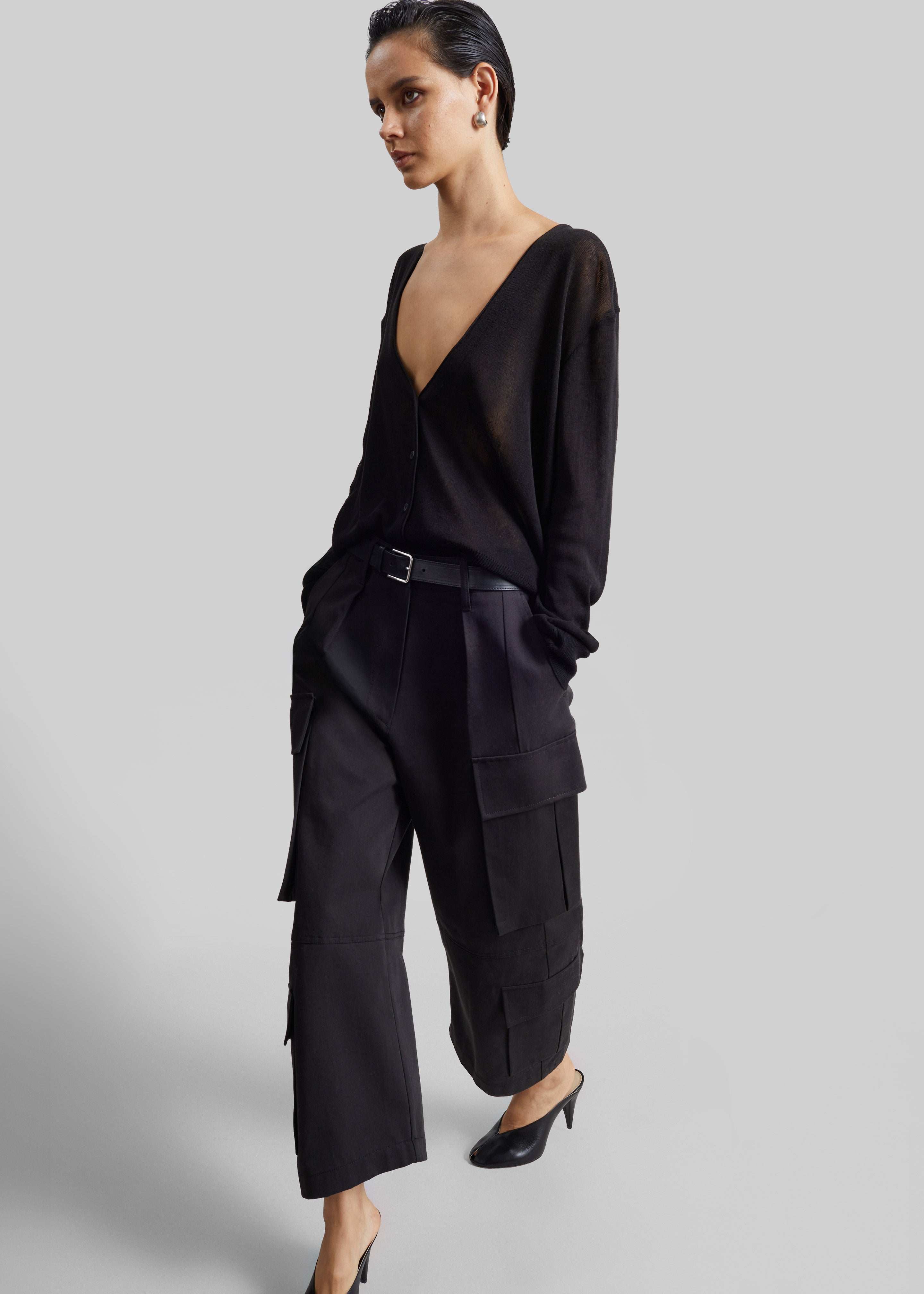 Villeron Cropped Cargo Pants - Dark Grey - 4