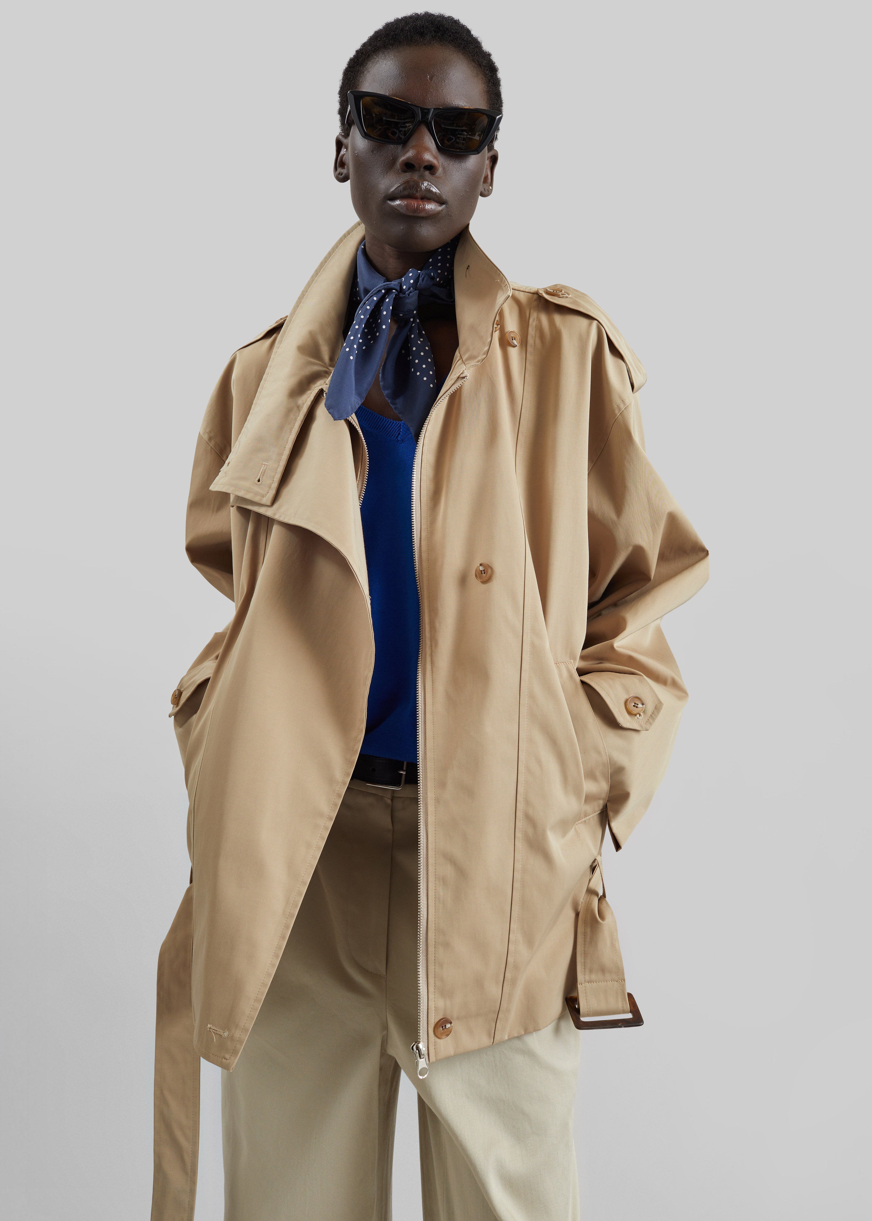 Virar Short Trench - Beige – The Frankie Shop Europe