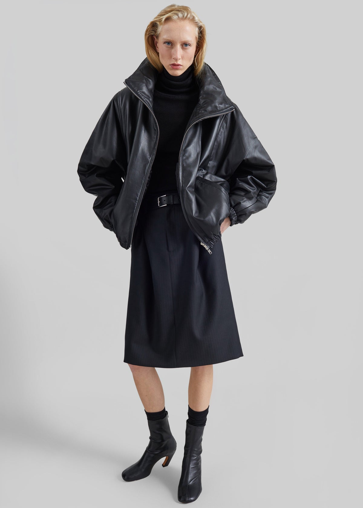 Shop the look image for Gonna midi sartoriale Viviana con motivo chevron - Nero