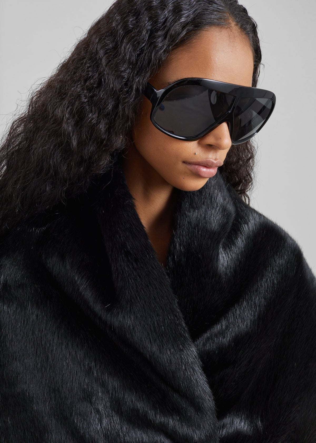 Vivien Faux Fur Scarf - Black