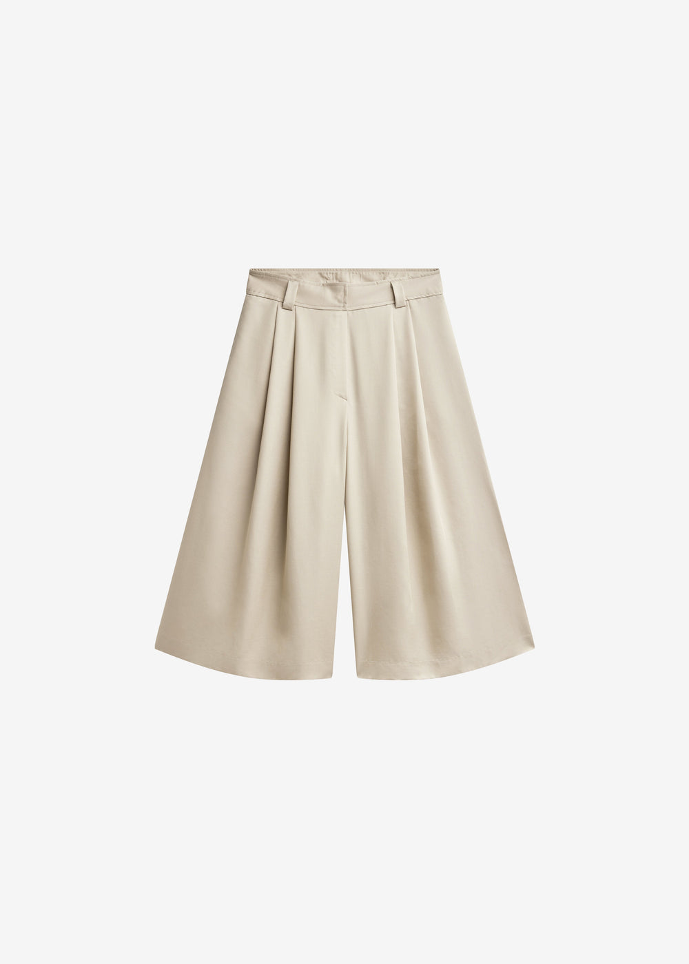 Vorey Pleated Bermuda Shorts - Beige
