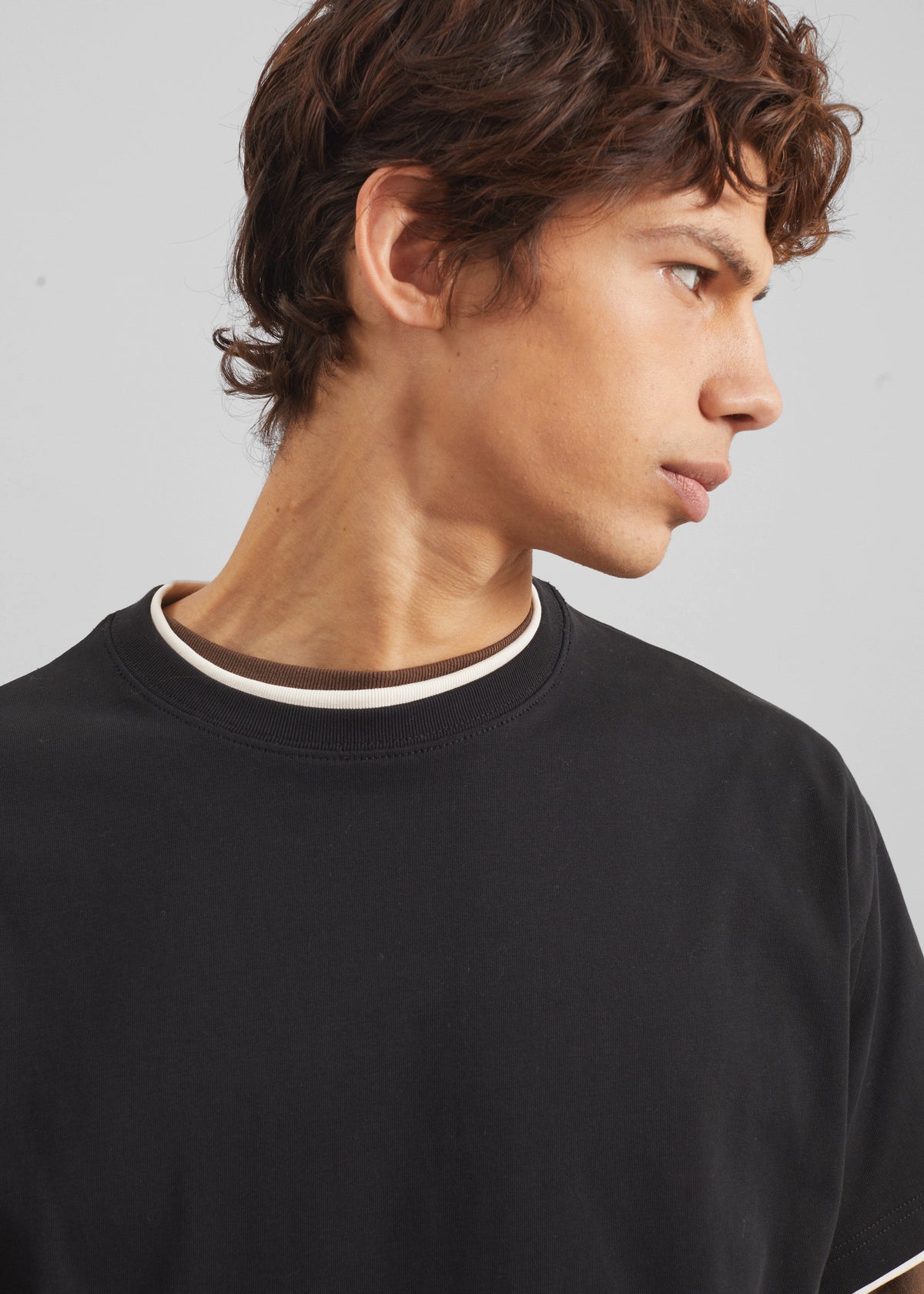Warem Layer Effect Tee - Black - 2