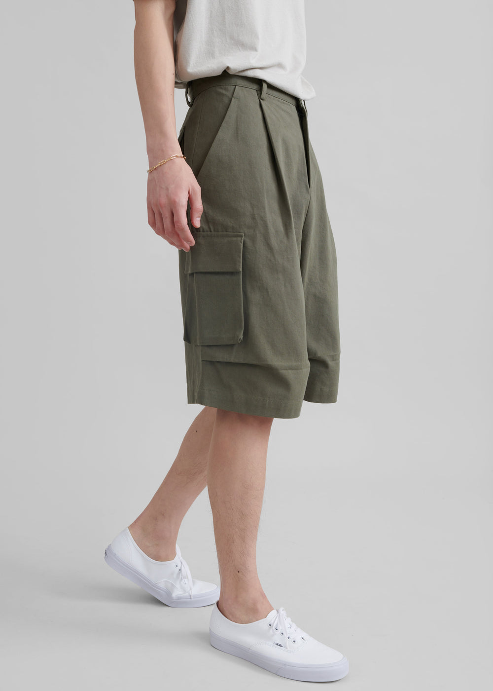 Will Bermuda Shorts - Khaki