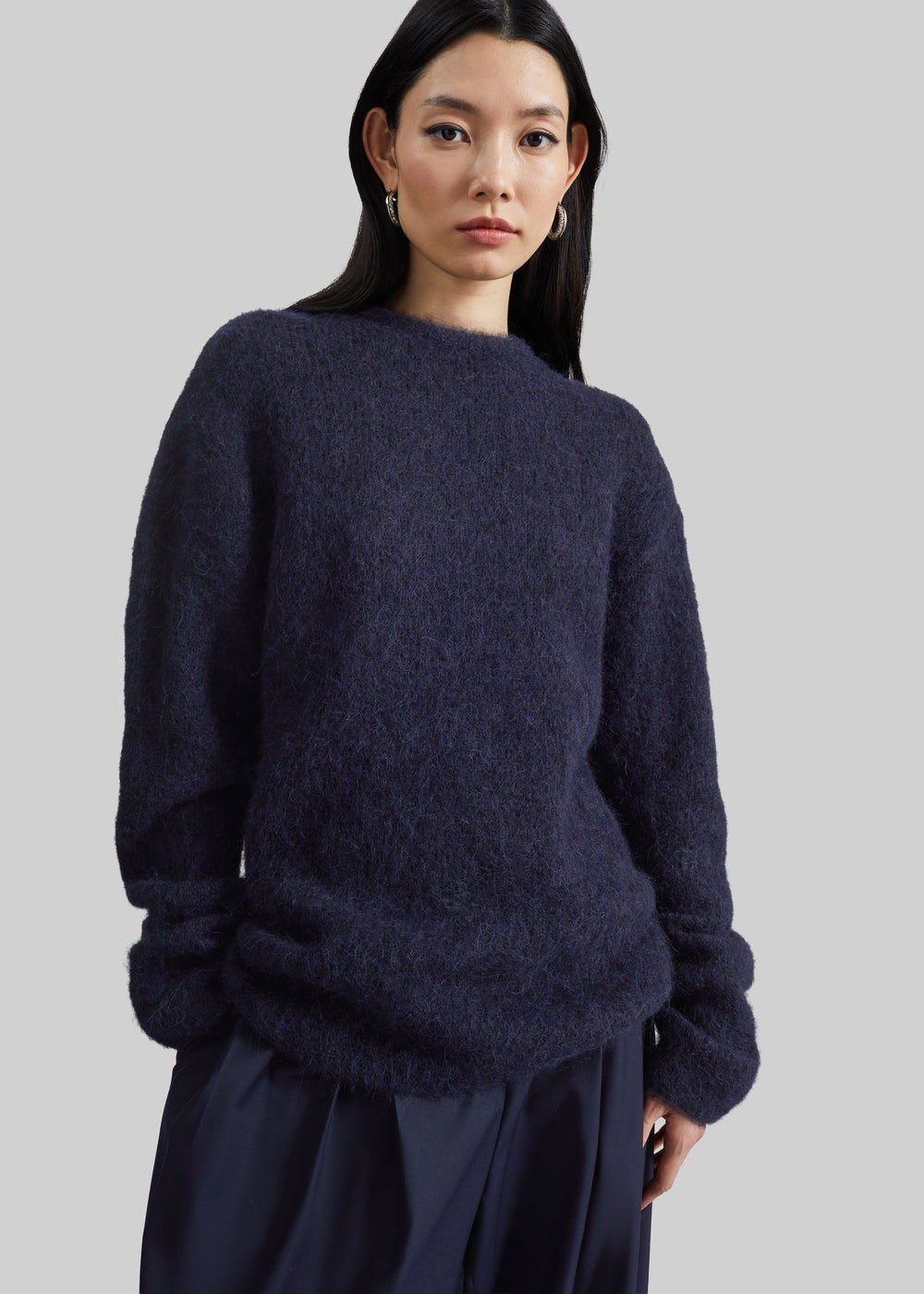 Willy Alpaca Knit Sweater - Navy