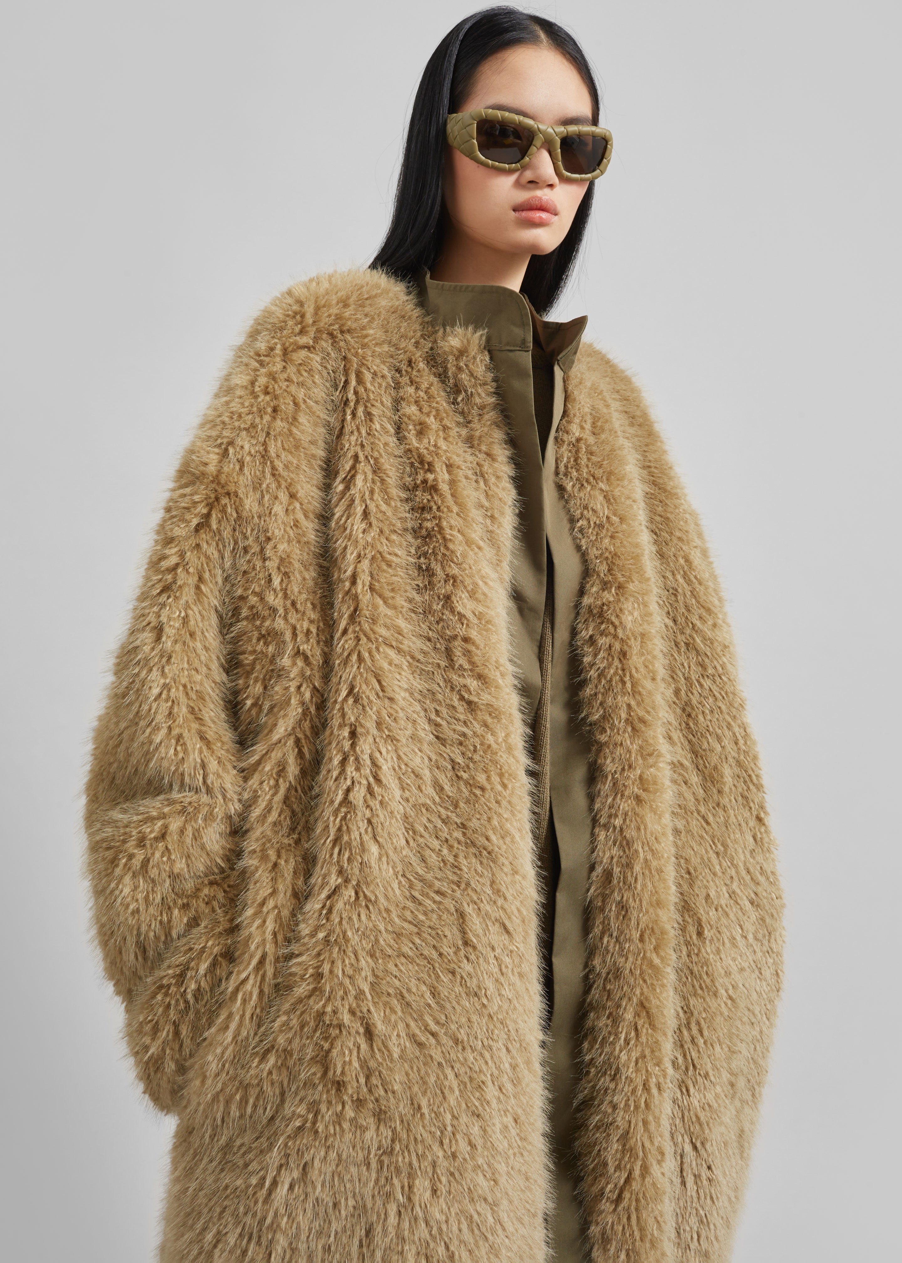 Winford Reversible Fur Coat - Khaki - 6