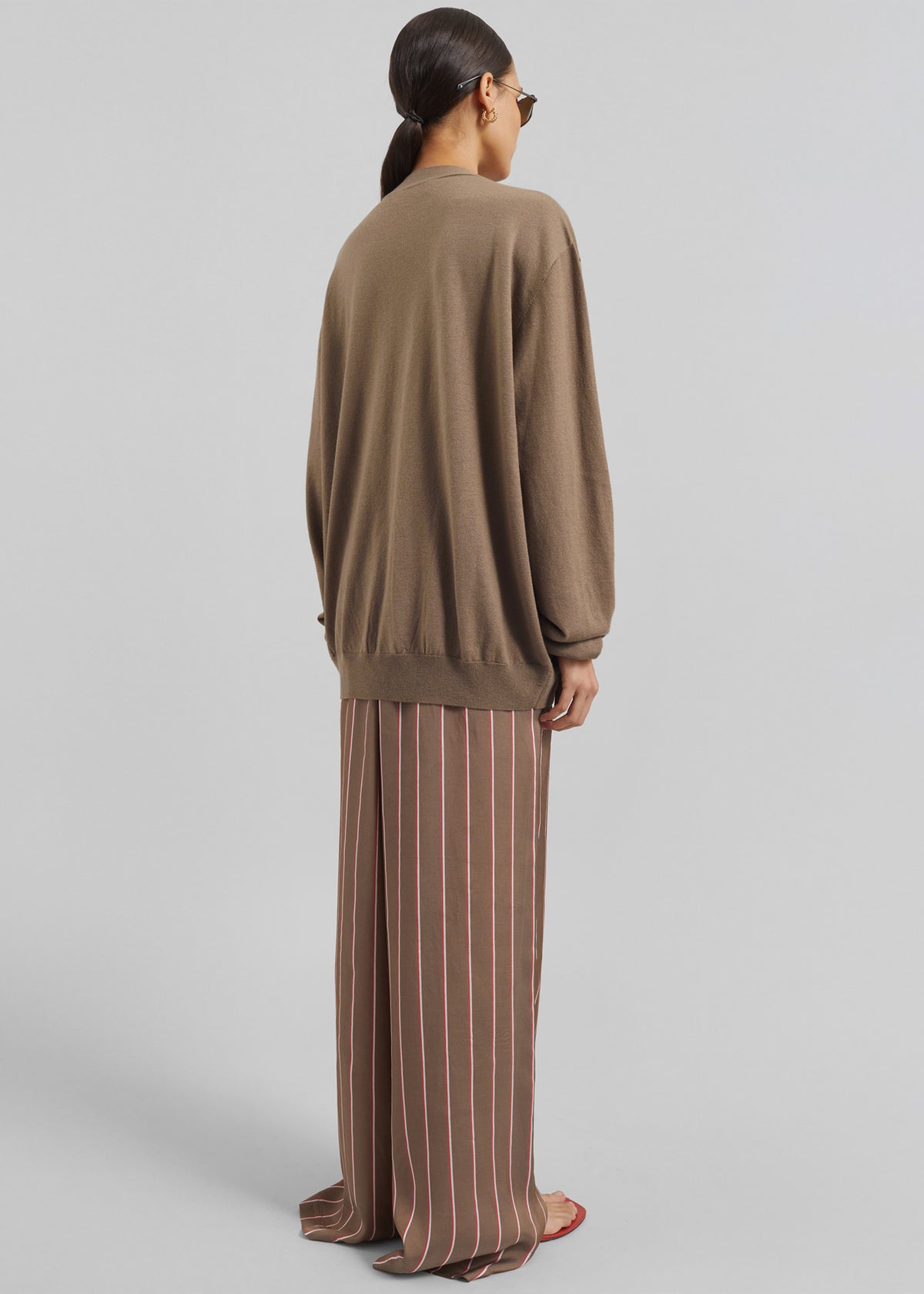 Zina V-Neck Cardigan - Mocha - 9