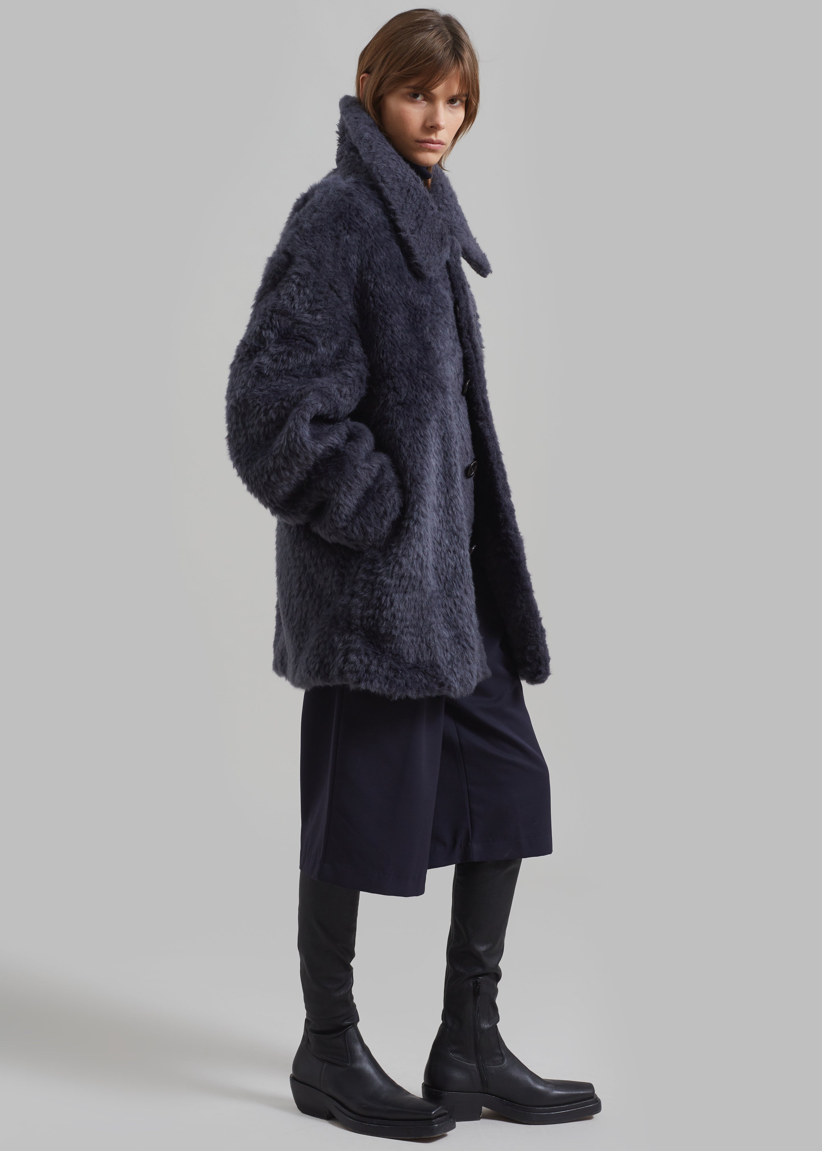 Amomento Fur Mid Coat - Charcoal - 4