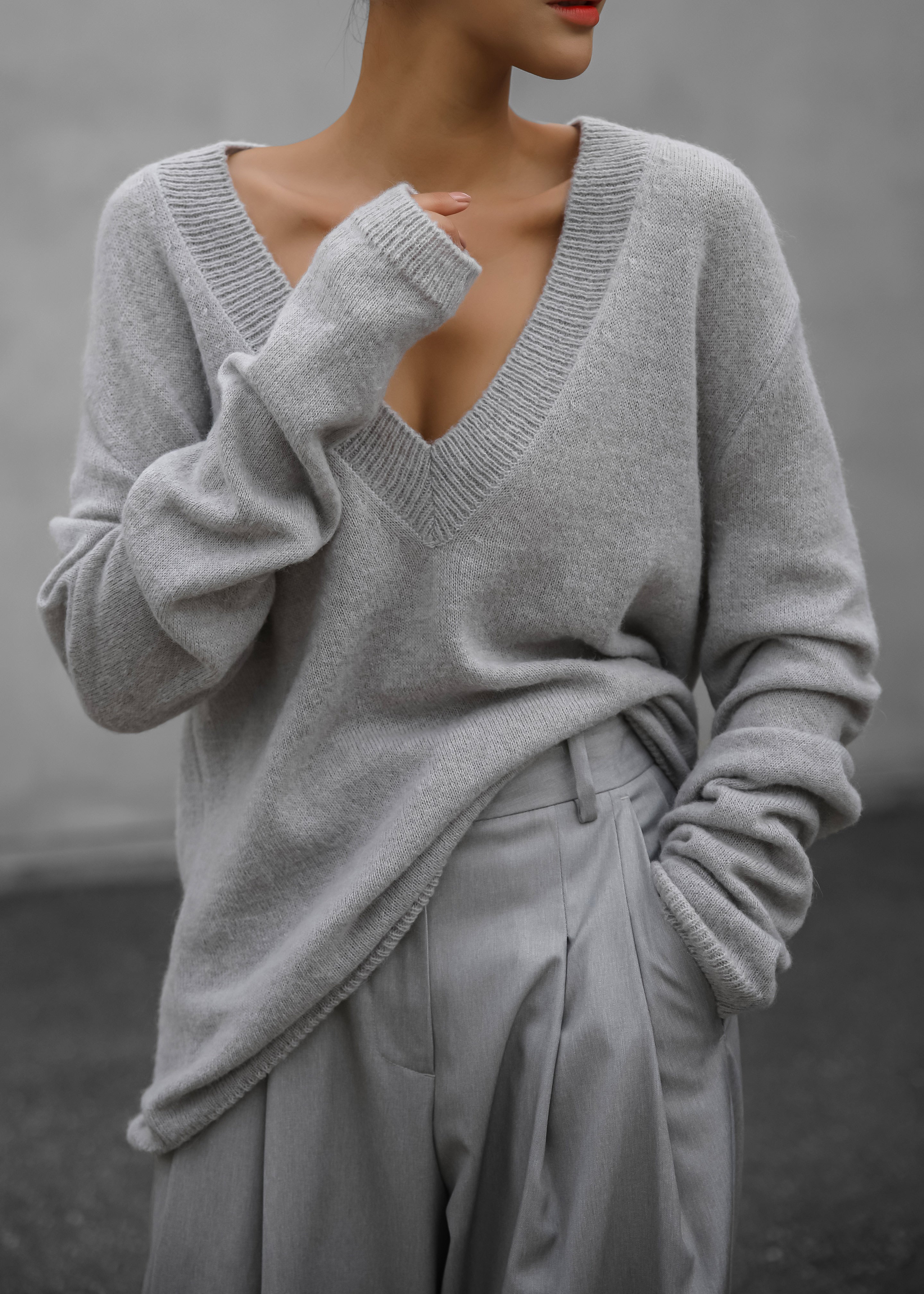 Light grey hotsell v neck sweater