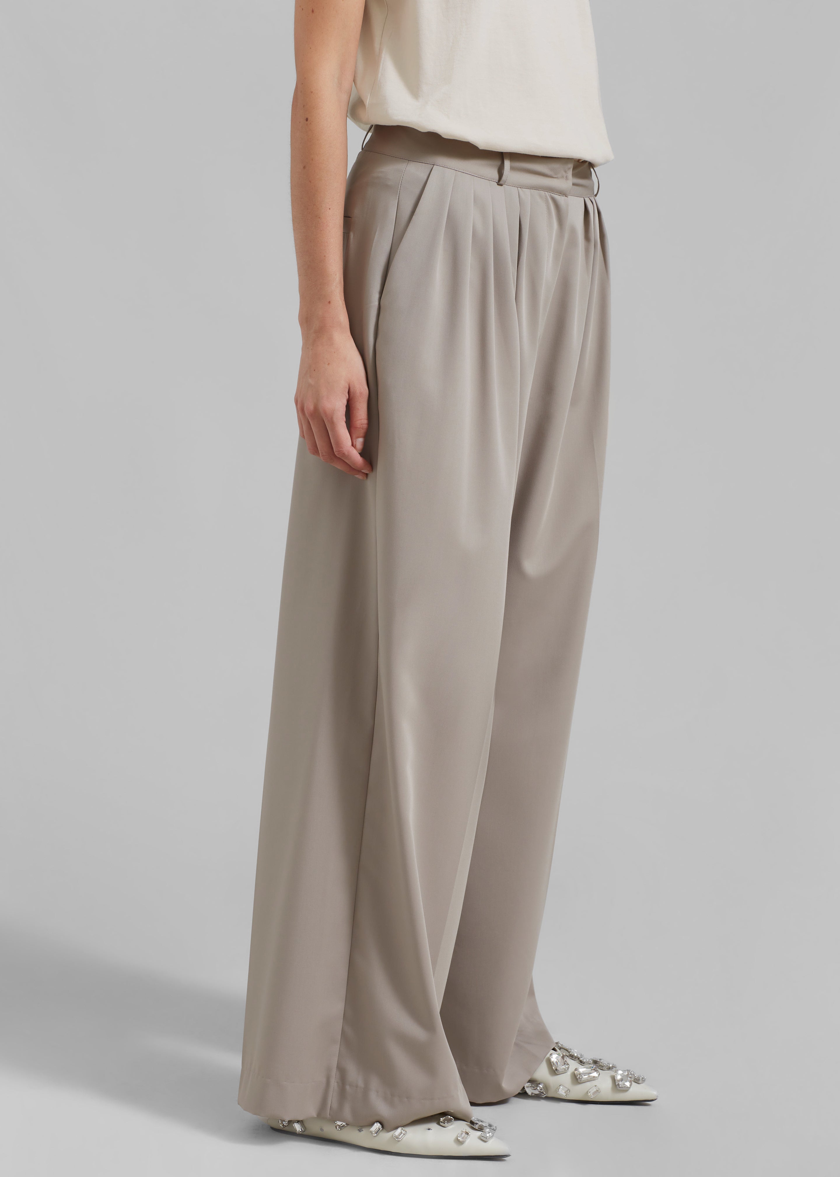 Catalina Pleated Trousers - Grey - 10