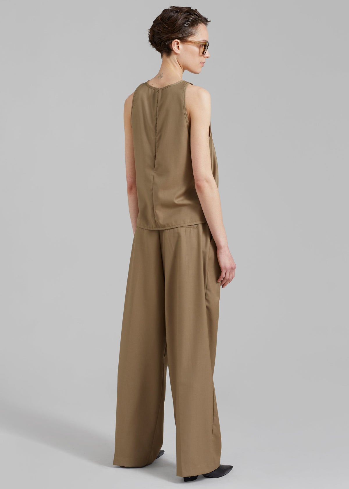 Clay Sleeveless Top - Desert Taupe - 13