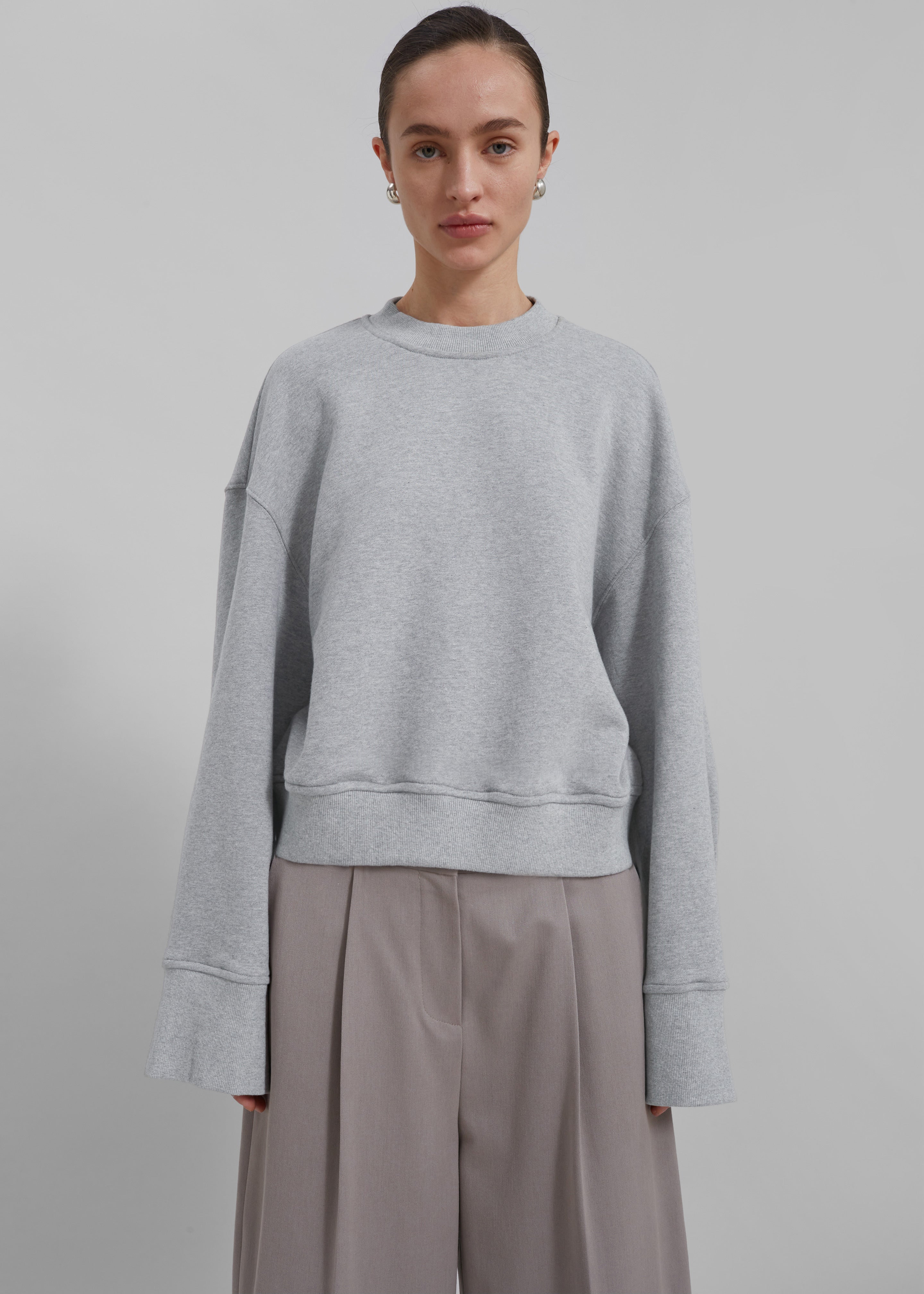 Clea Sweatshirt - Grey - 6