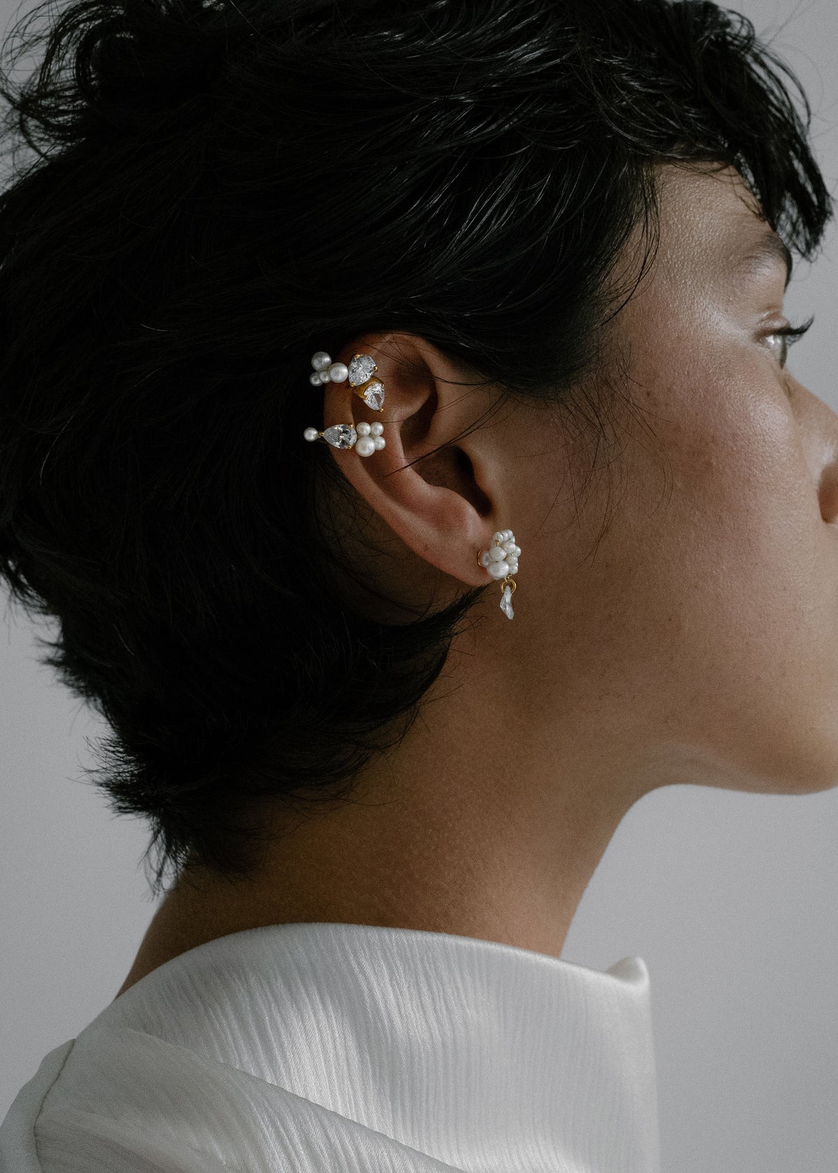 Completedworks Chasing Shadows III Ear Cuff - Pearl/Zirconia/Gold Vermeil - 1