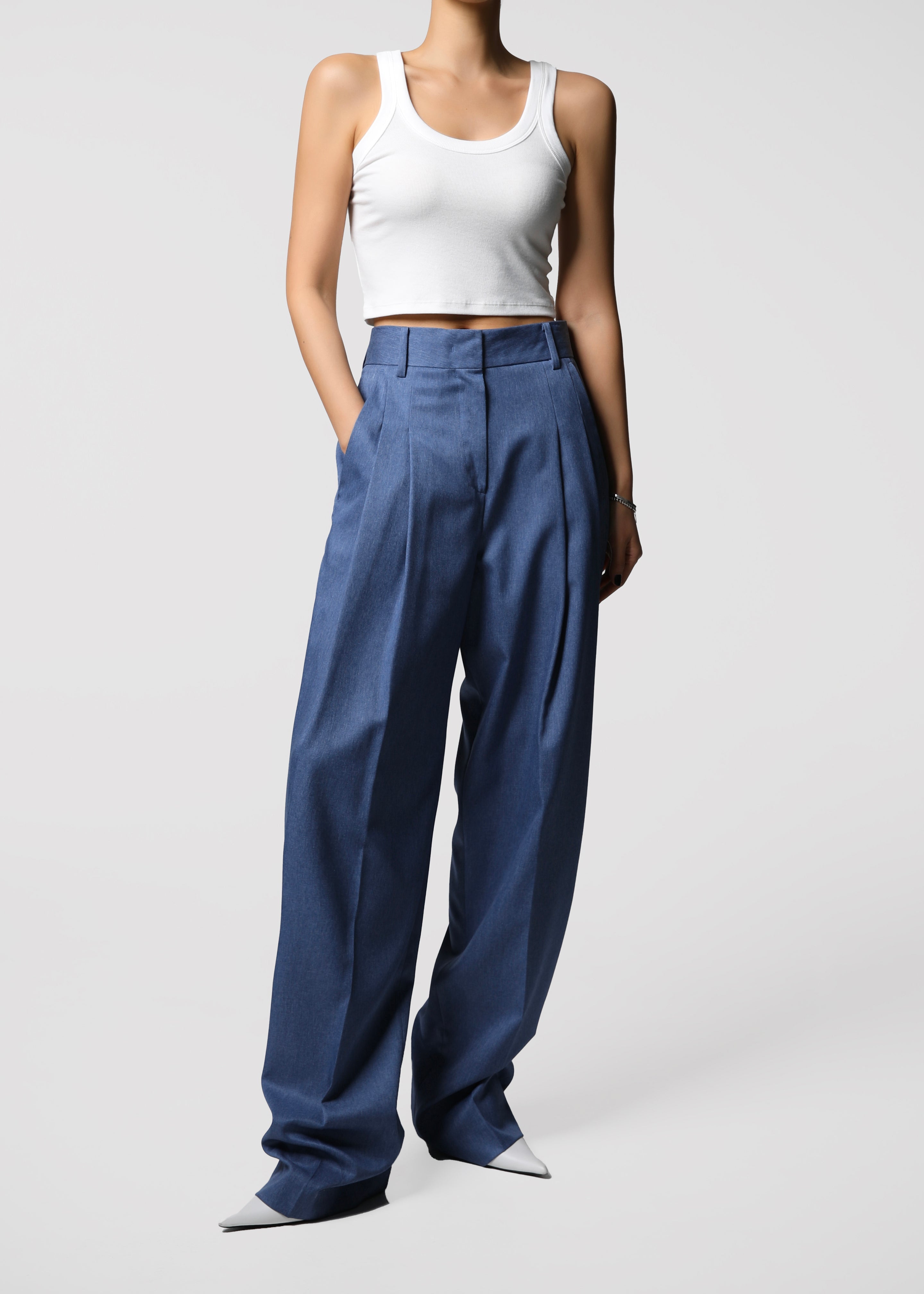 Cooper Pintuck Trousers - Blue - 4