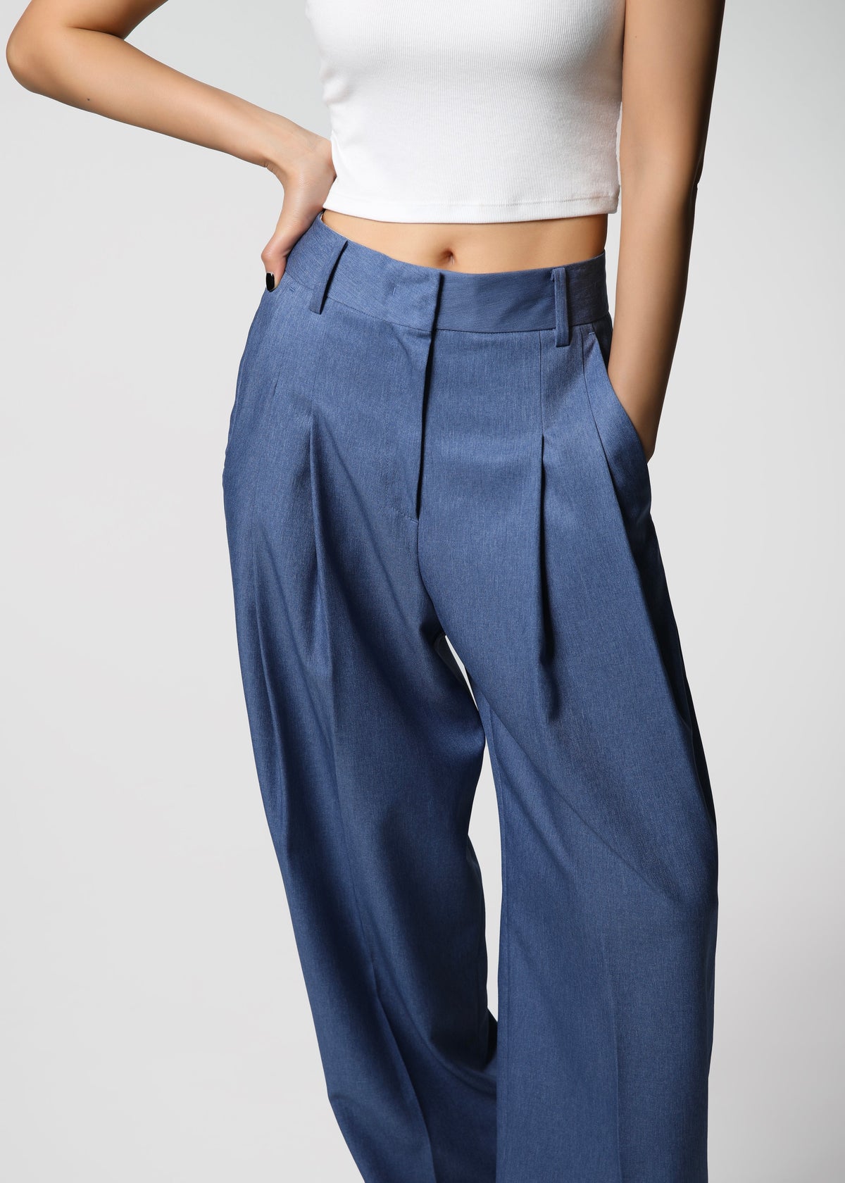 Cooper Pintuck Trousers - Blue - 9