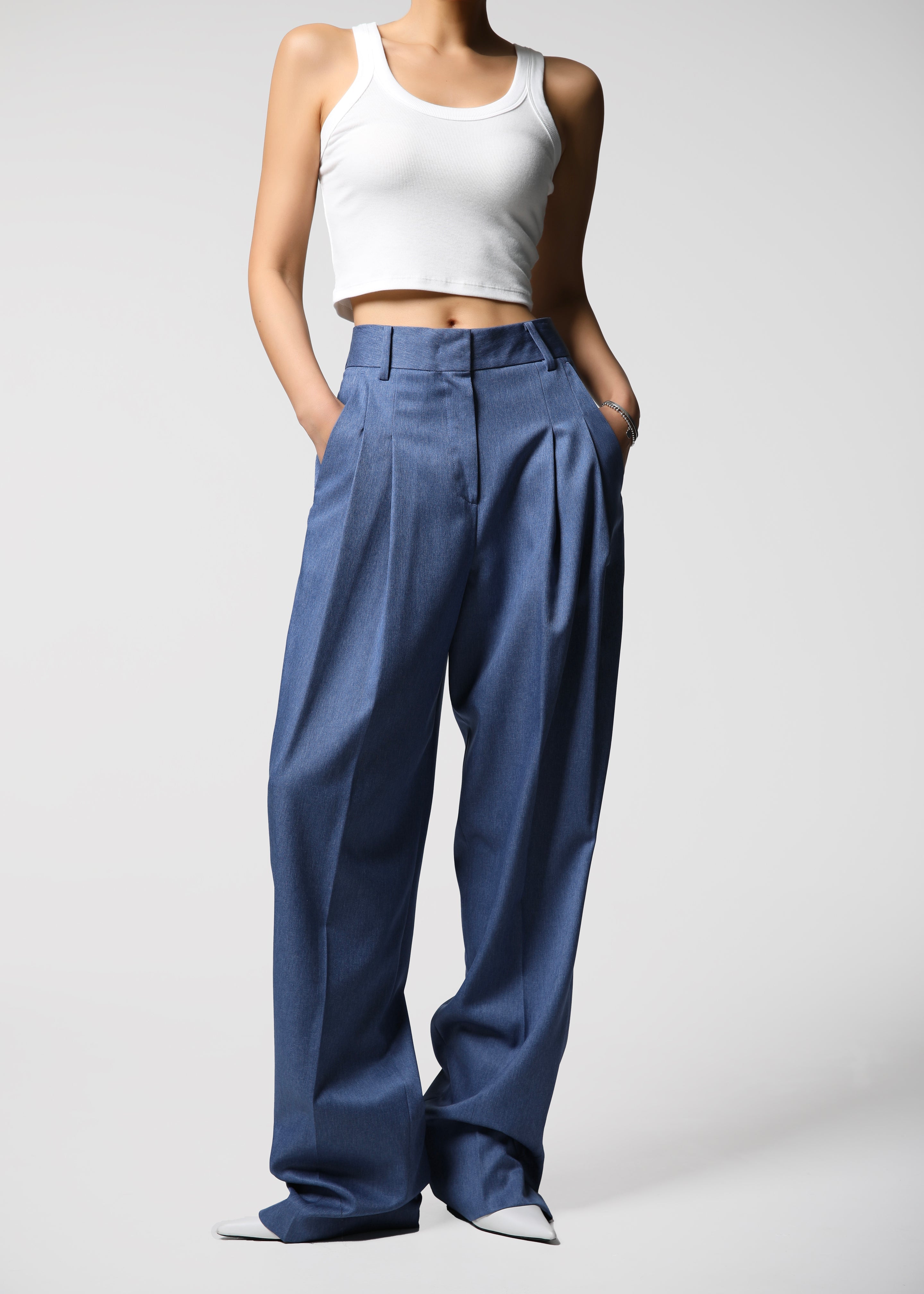 Cooper Pintuck Trousers - Blue - 8