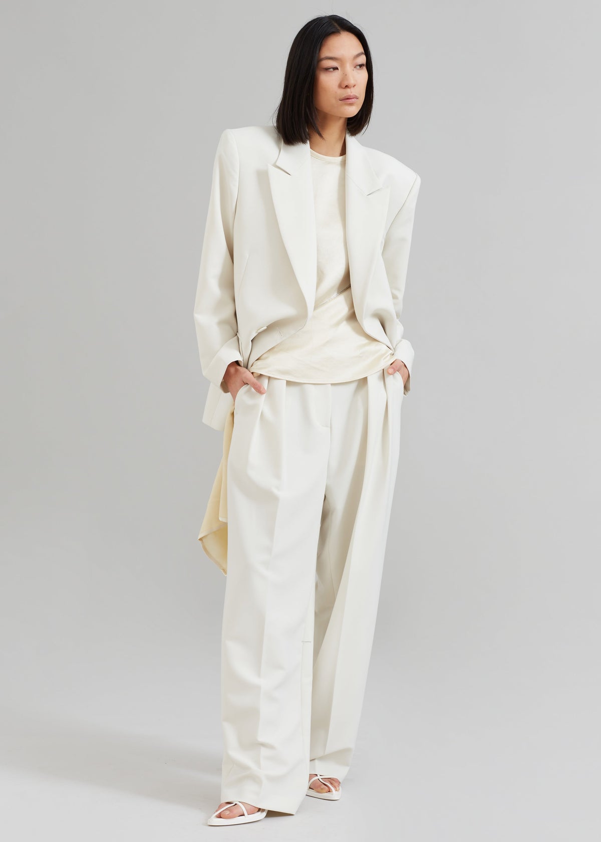 Corrin Pleated Trousers - Ivory - 4