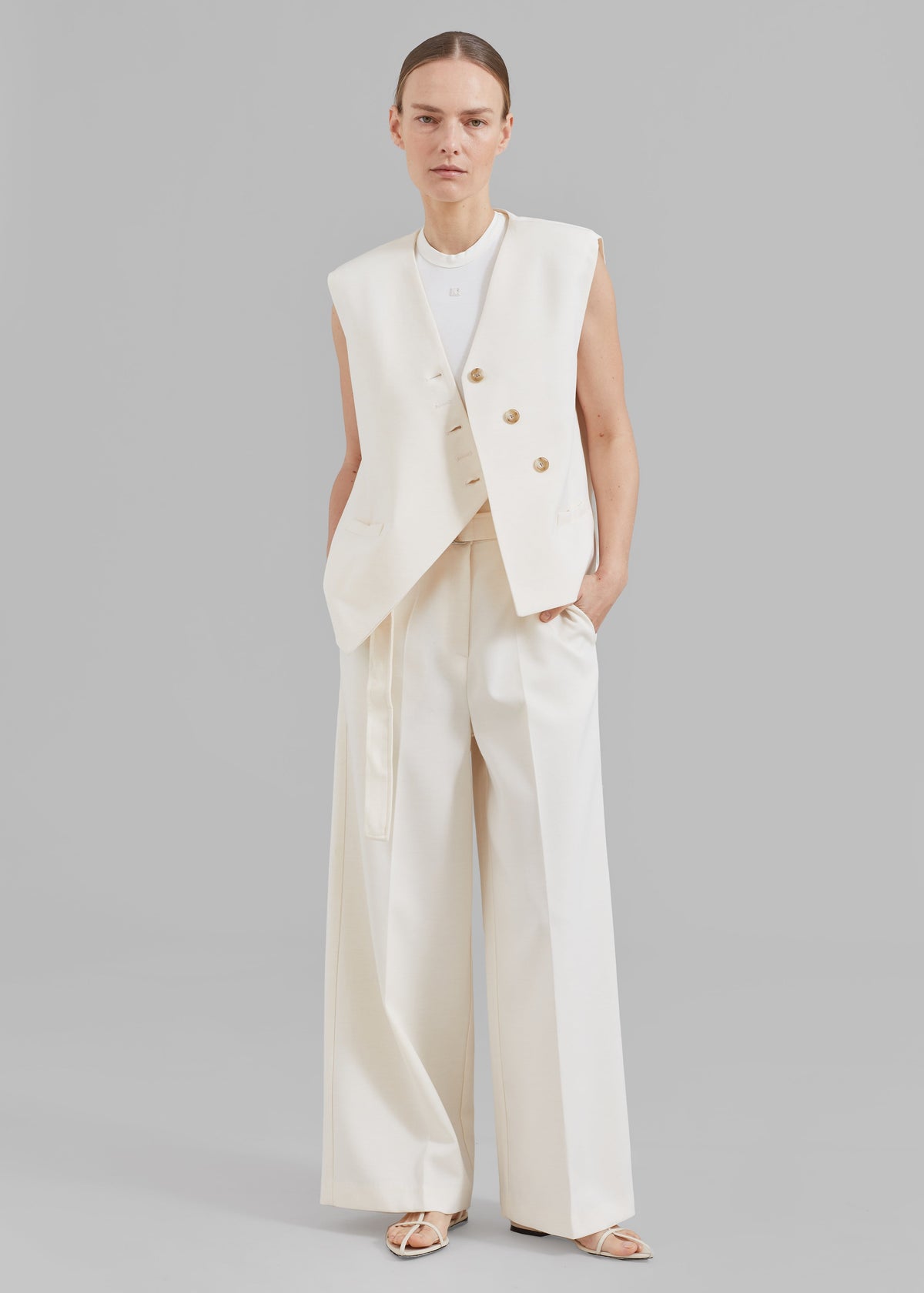 Delphi Vest - Cream - 3