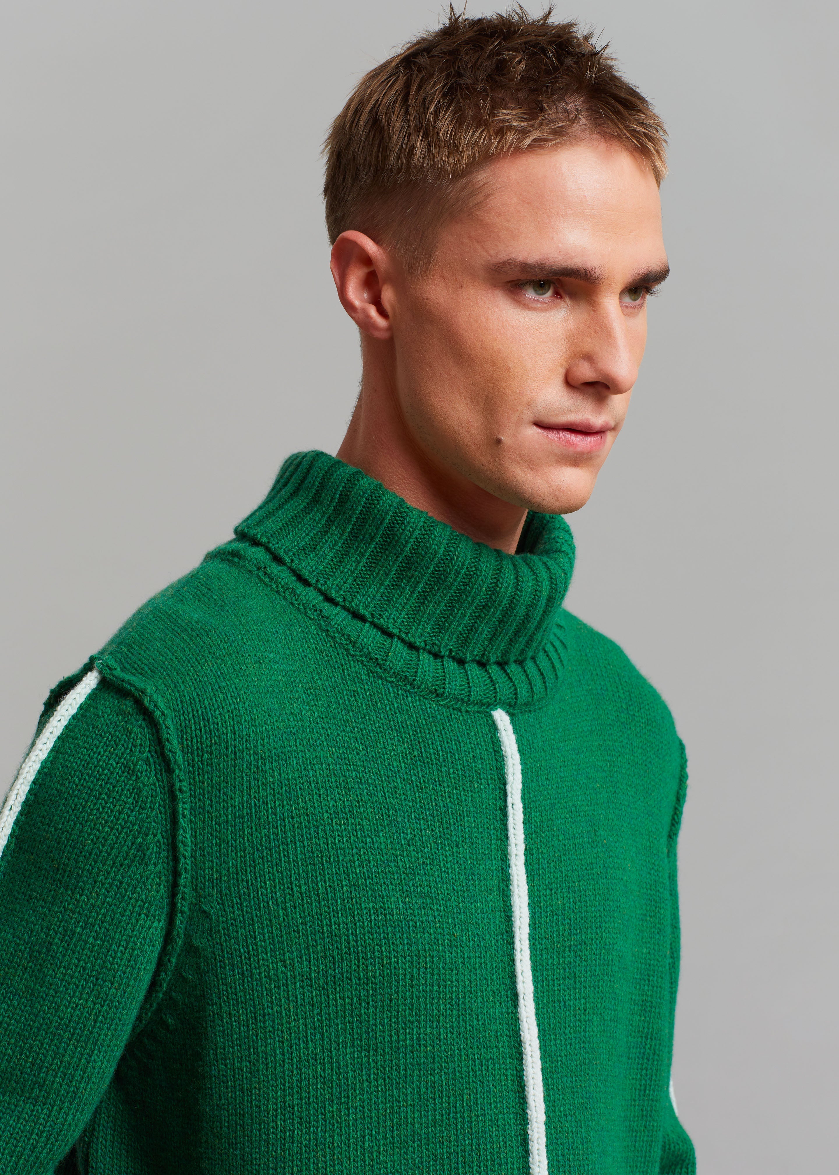 EGONLab Egonimati Turtleneck Sweater - Green Knit - 3